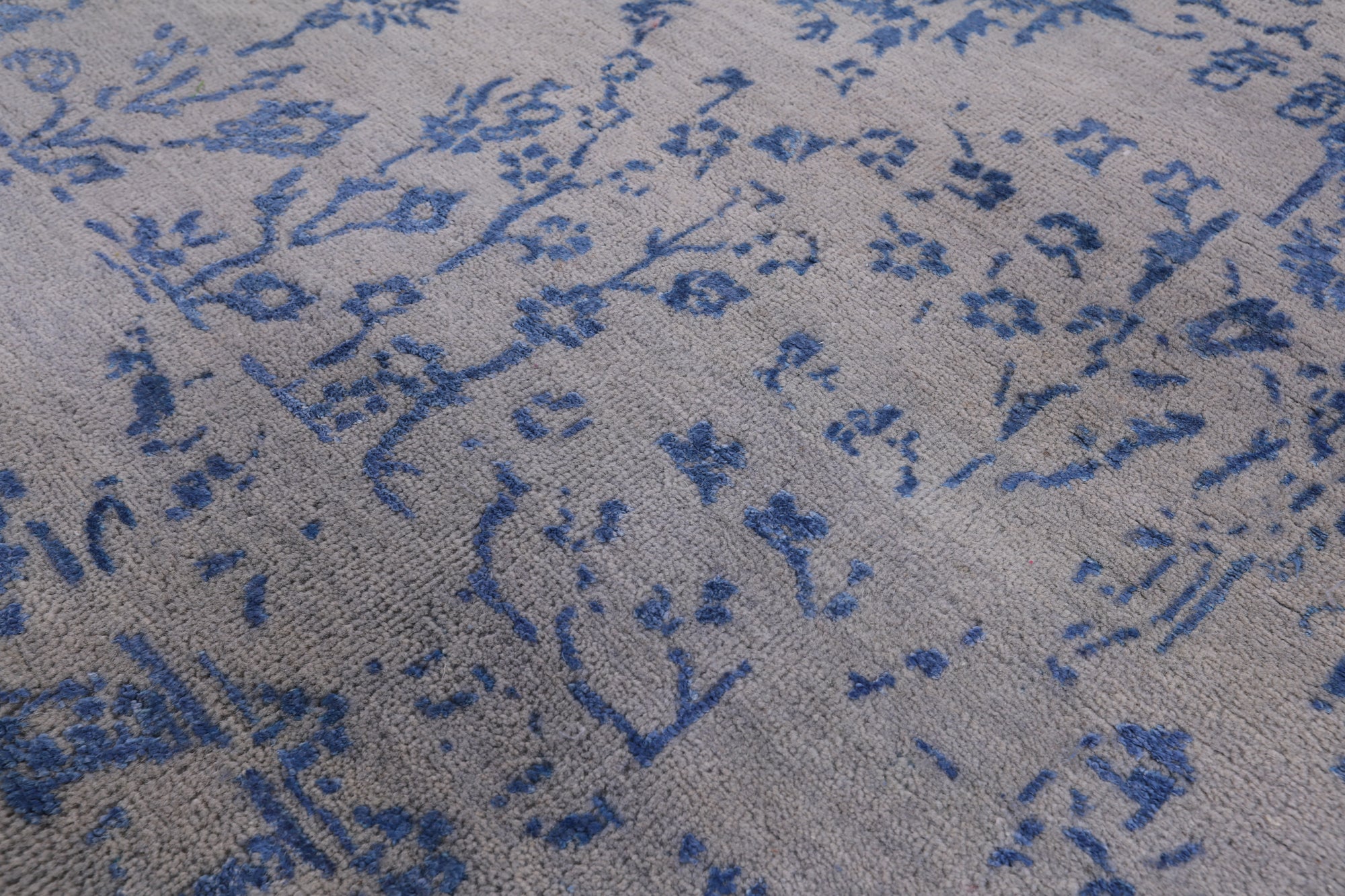 Modern Handmade Wool & Silk Rug - 5' 11" X 8' 11" - Golden Nile