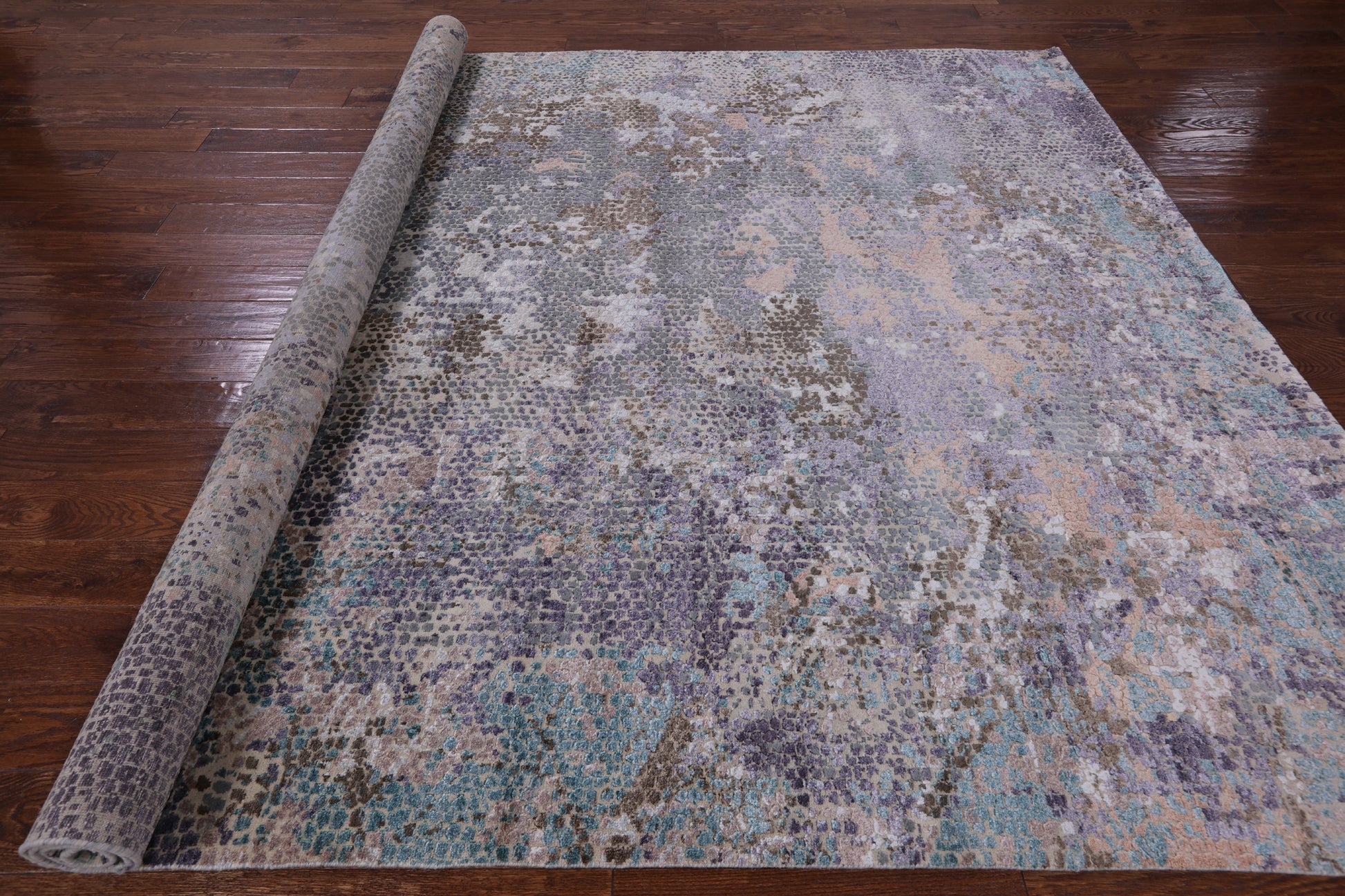 Contemporary Hand Knotted Wool & Silk Rug - 7' 11" X 10' 0" - Golden Nile