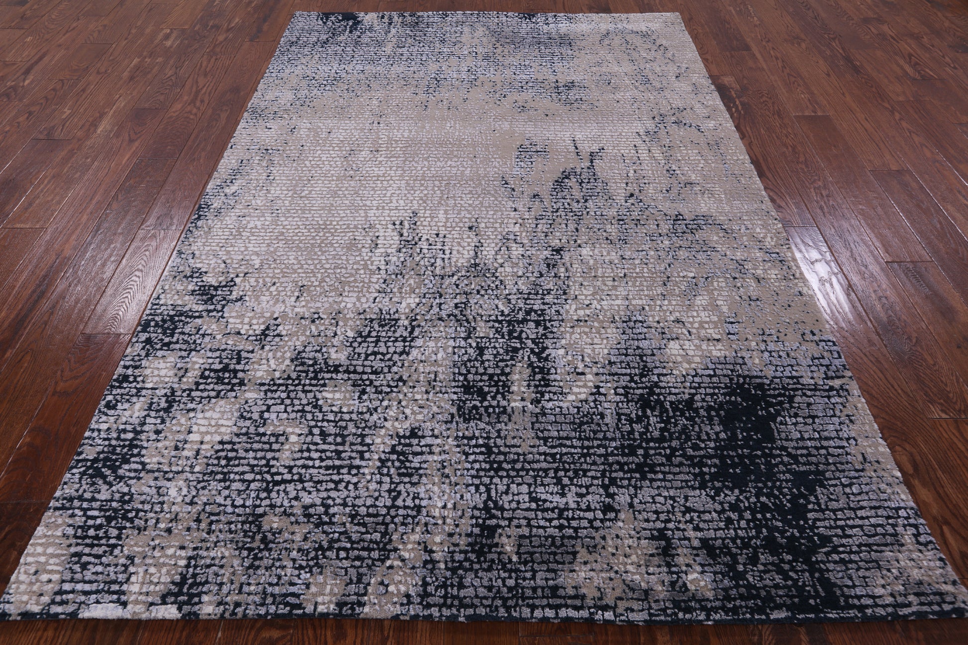 Modern Handmade Wool & Silk Rug - 5' 6" X 8' 1" - Golden Nile