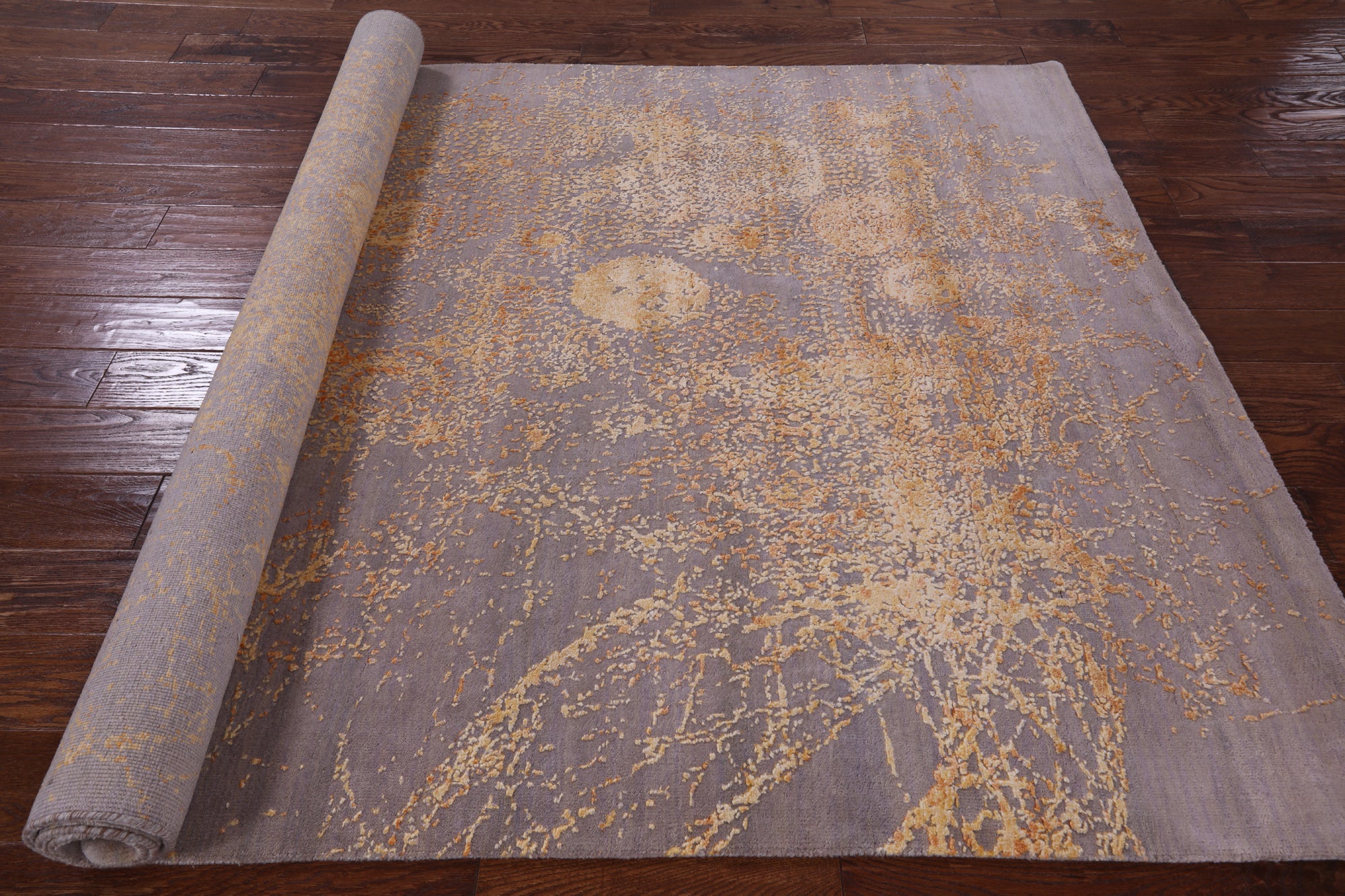 Modern Hand Knotted Wool & Silk Rug - 5' 7" X 8' 3" - Golden Nile