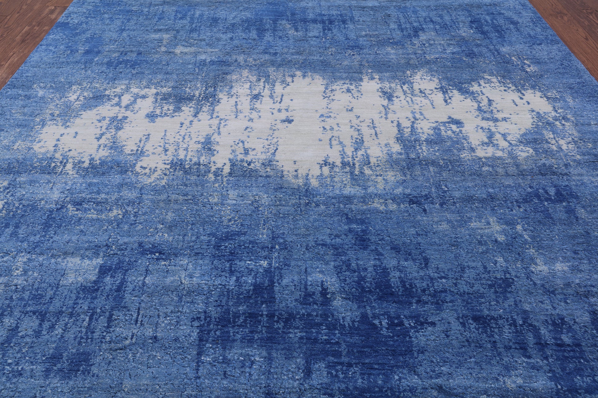 Blue Contemporary Hand Knotted Wool & Silk Rug - 7' 11" X 10' 1" - Golden Nile
