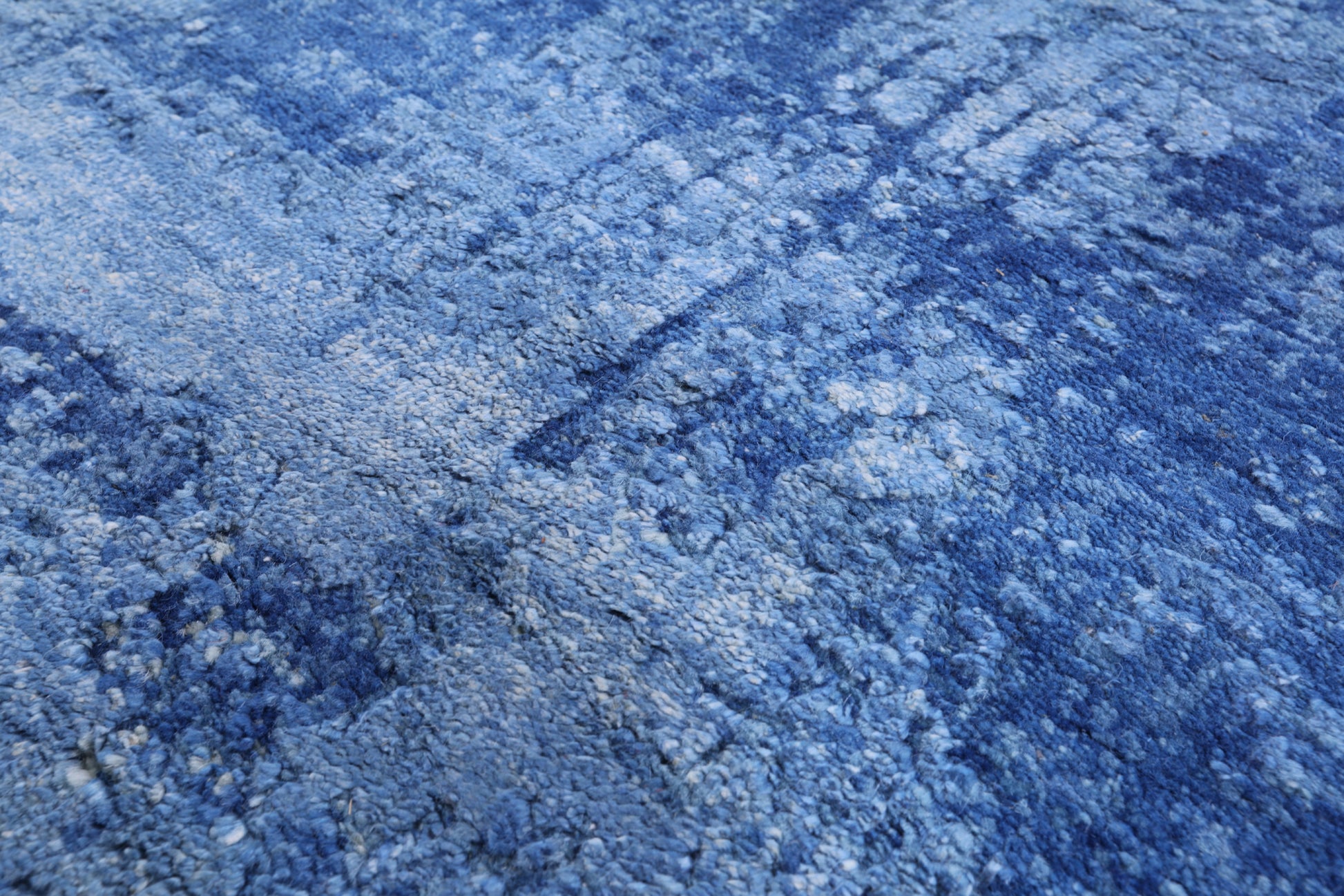 Blue Contemporary Hand Knotted Wool & Silk Rug - 7' 11" X 10' 1" - Golden Nile
