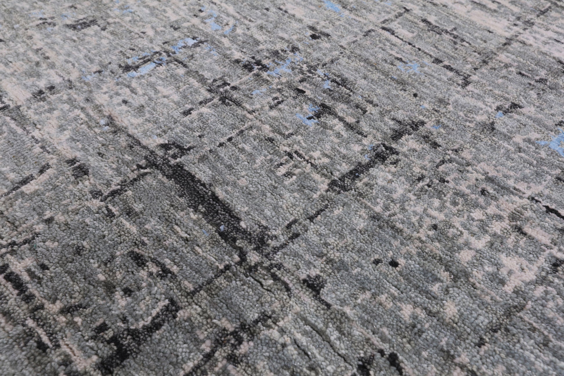 Modern Hand Knotted Wool & Silk Rug - 6' 2" X 9' 0" - Golden Nile