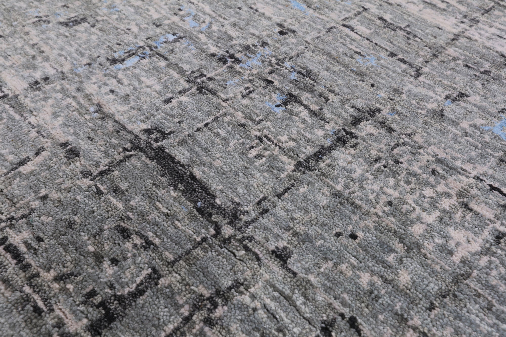 Modern Hand Knotted Wool & Silk Rug - 6' 2" X 9' 0" - Golden Nile