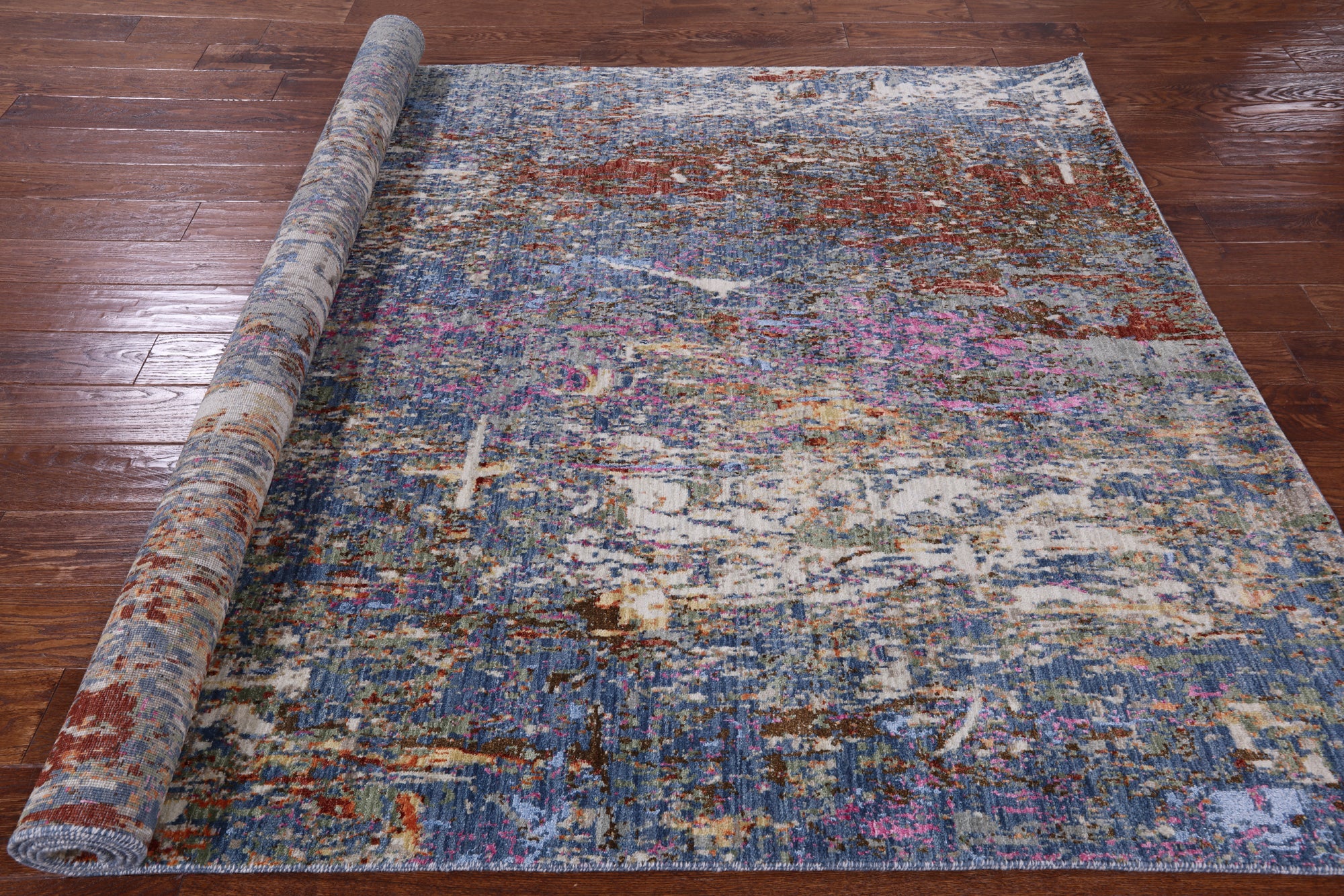 Modern Hand Knotted Wool & Silk Rug - 6' 0" X 9' 0" - Golden Nile