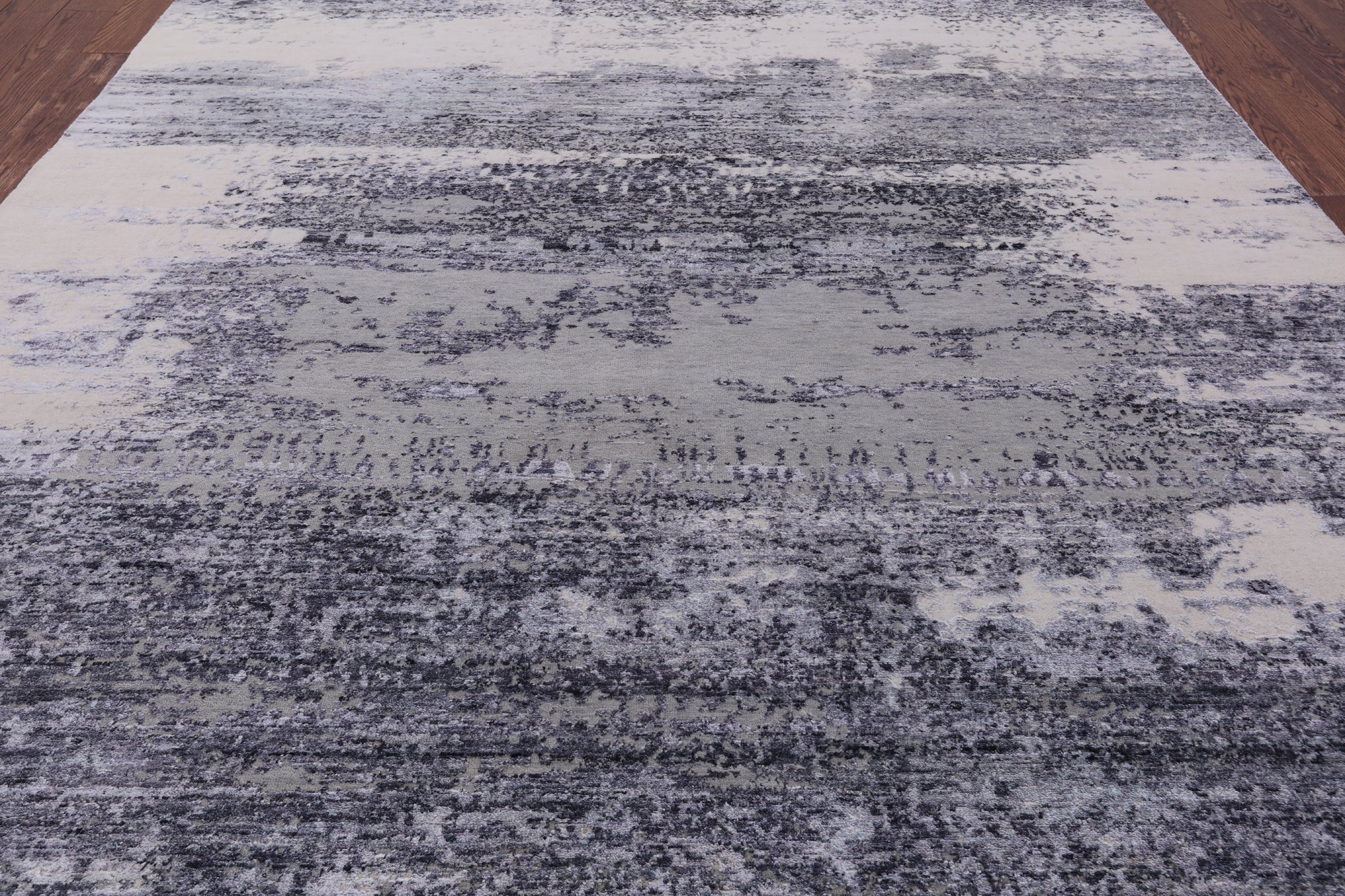 Contemporary Hand Knotted Wool & Silk Rug - 7' 10" X 10' 1" - Golden Nile