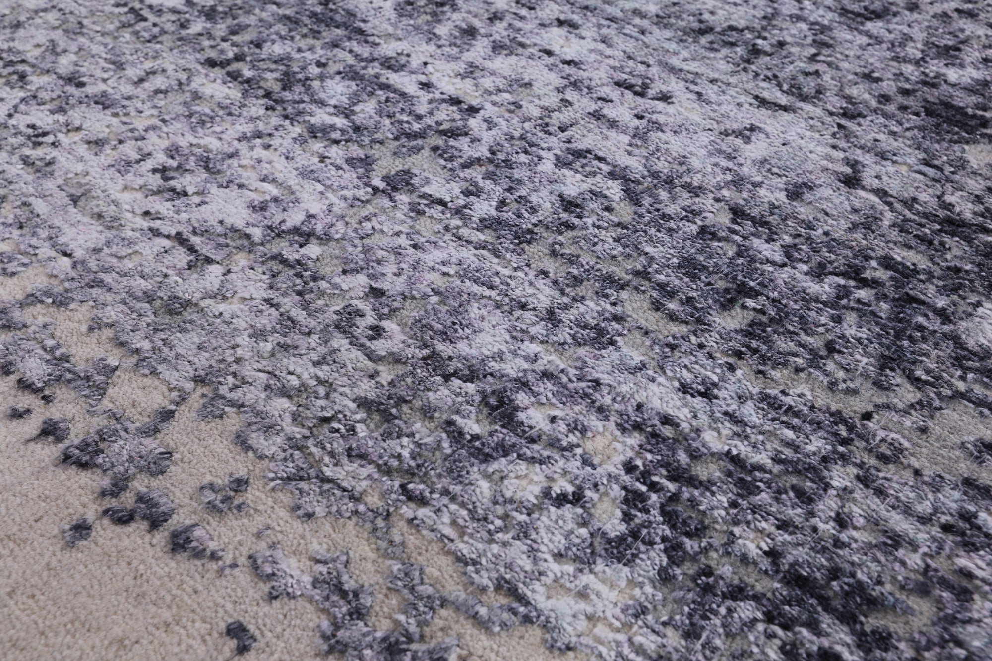 Contemporary Hand Knotted Wool & Silk Rug - 7' 10" X 10' 1" - Golden Nile