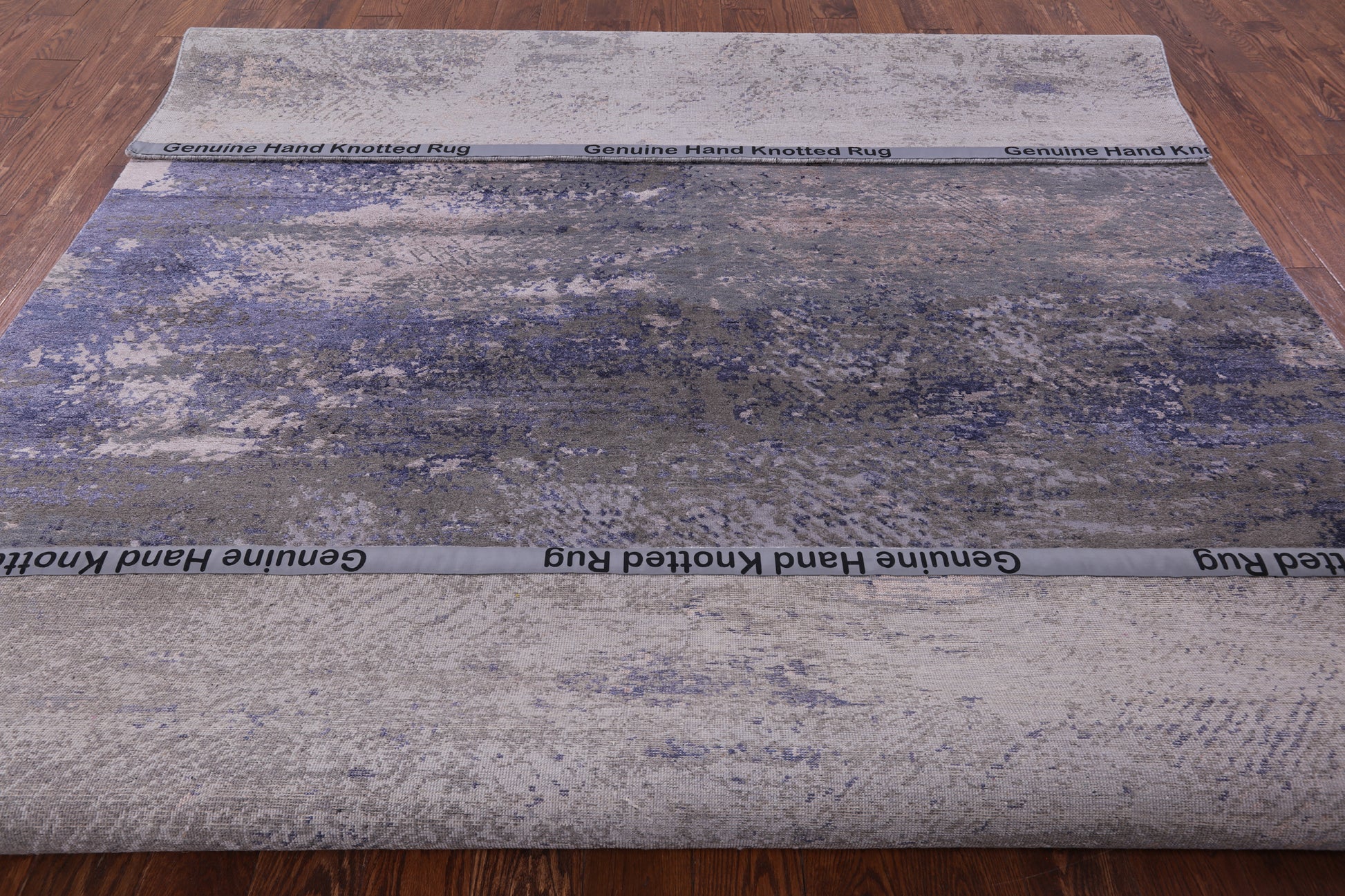 Modern Hand Knotted Wool & Silk Rug - 7' 11" X 10' 2" - Golden Nile