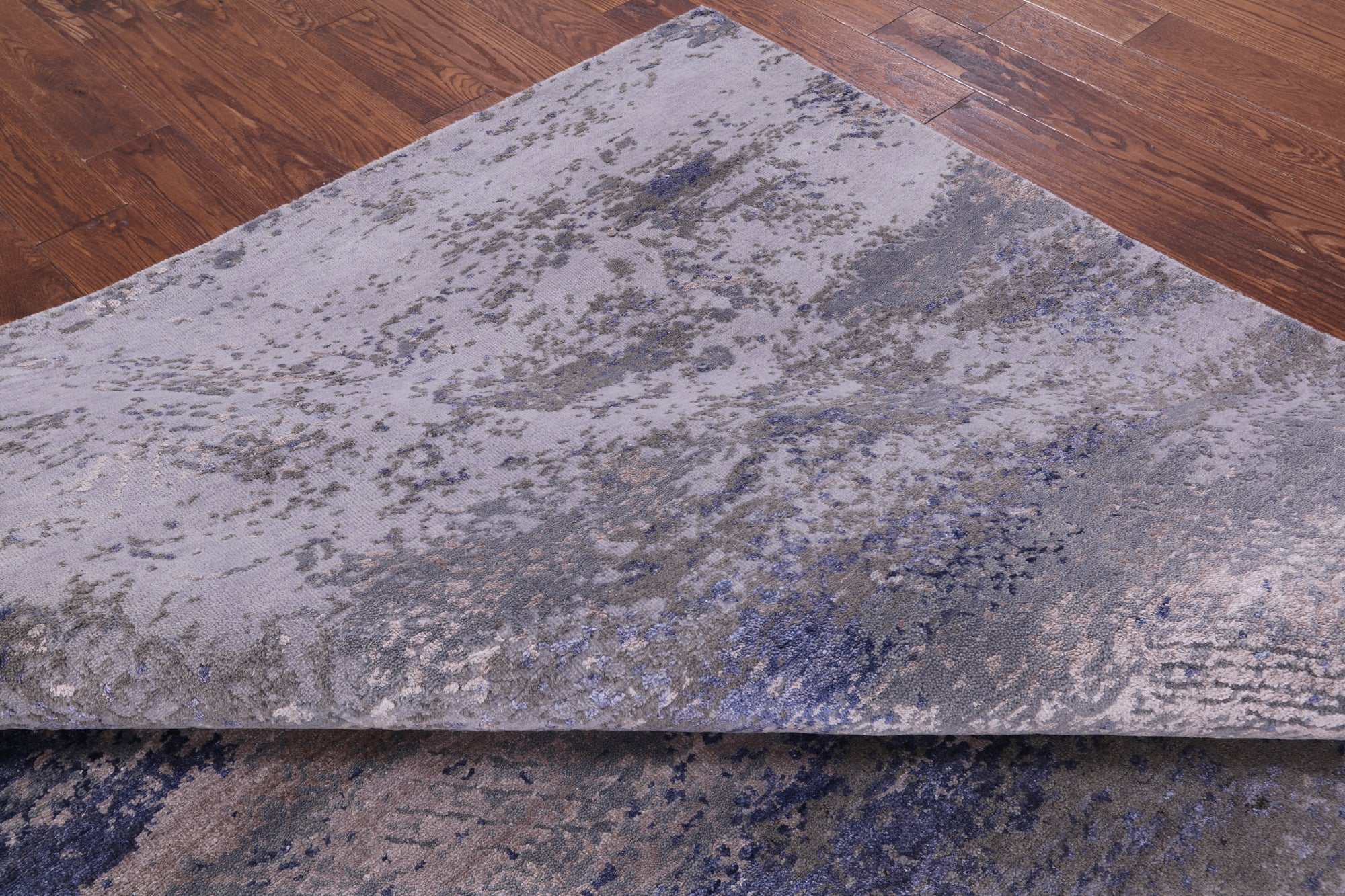Modern Hand Knotted Wool & Silk Rug - 7' 11" X 10' 2" - Golden Nile