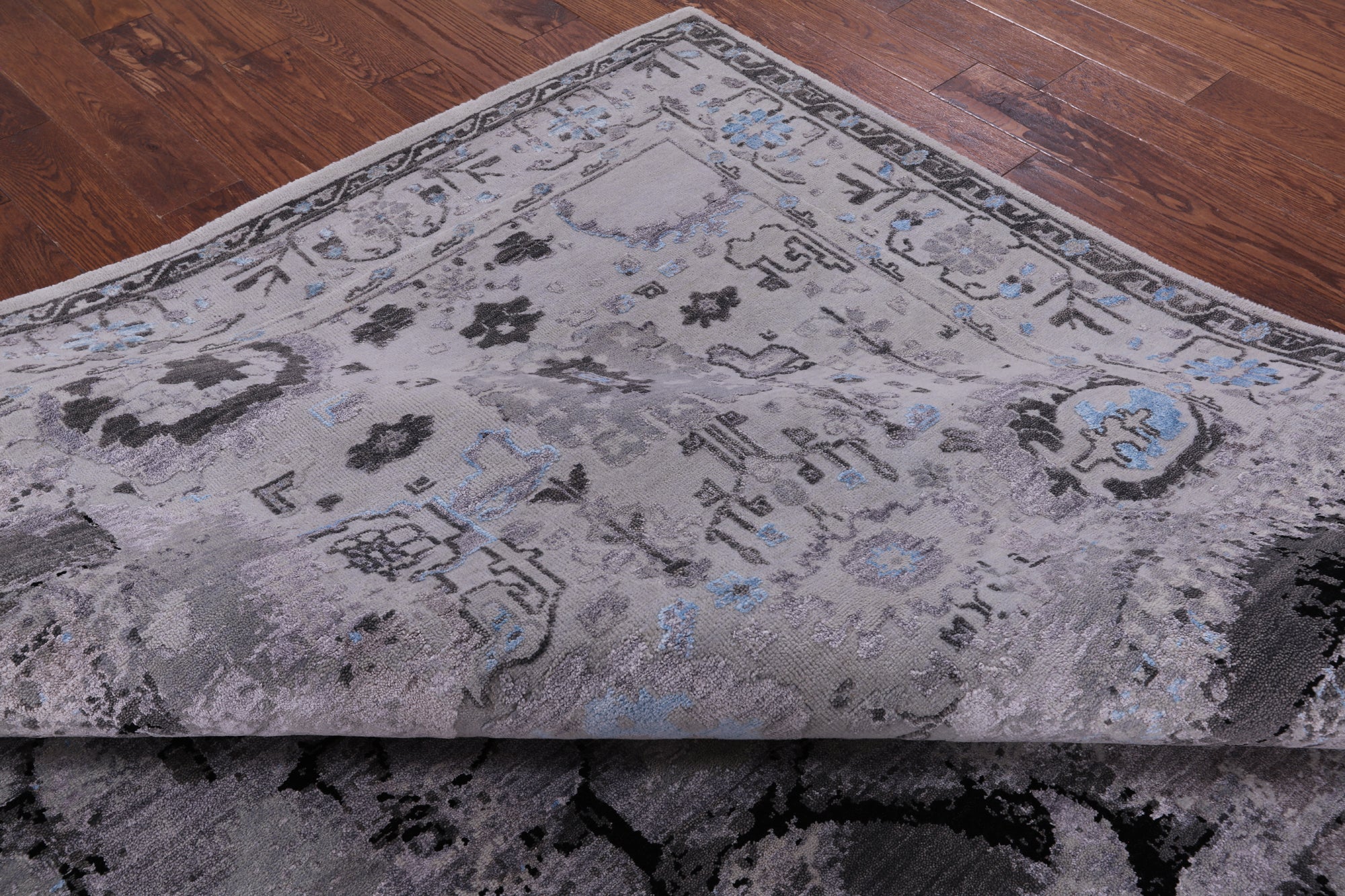Modern Hand Knotted Wool & Silk Fish Design Rug - 9' 1" X 12' 2" - Golden Nile