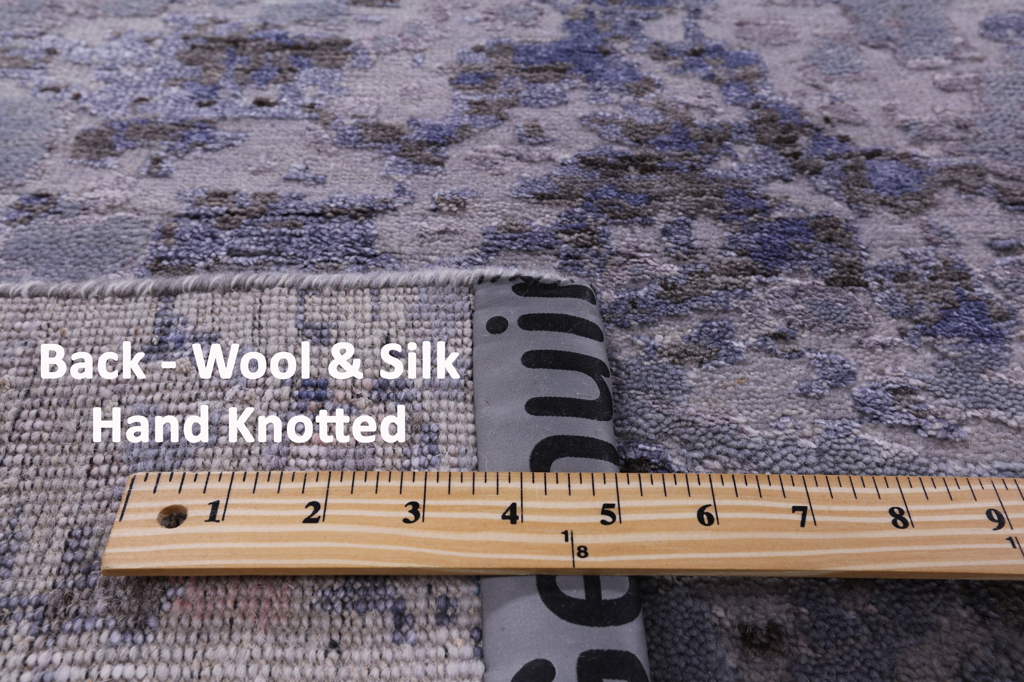 Modern Hand Knotted Wool & Silk Rug - 9' 0" X 12' 3" - Golden Nile