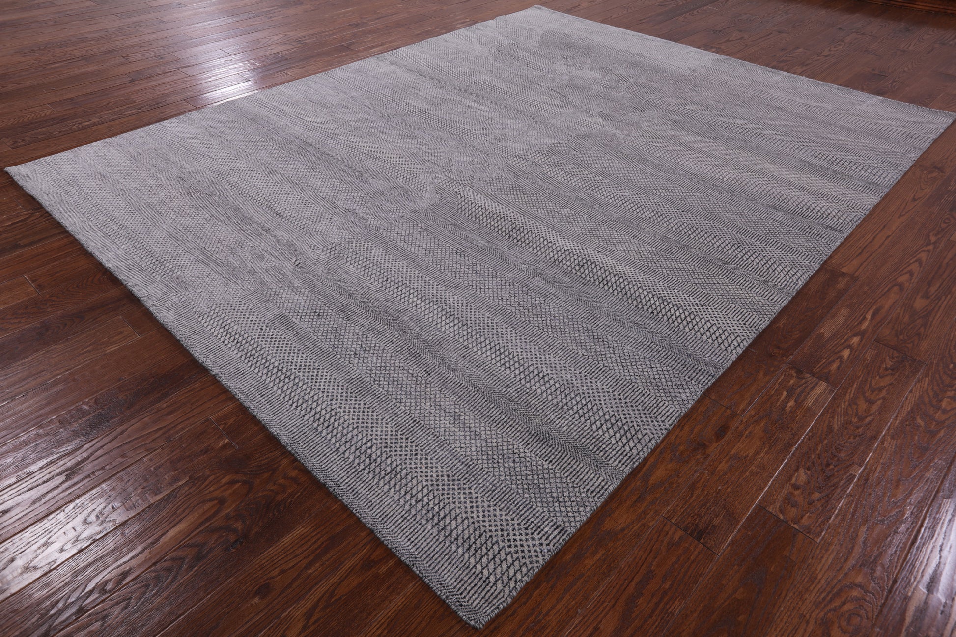 Grey Savannah Grass Handmade Wool & Silk Rug - 7' 10" X 10' 1" - Golden Nile