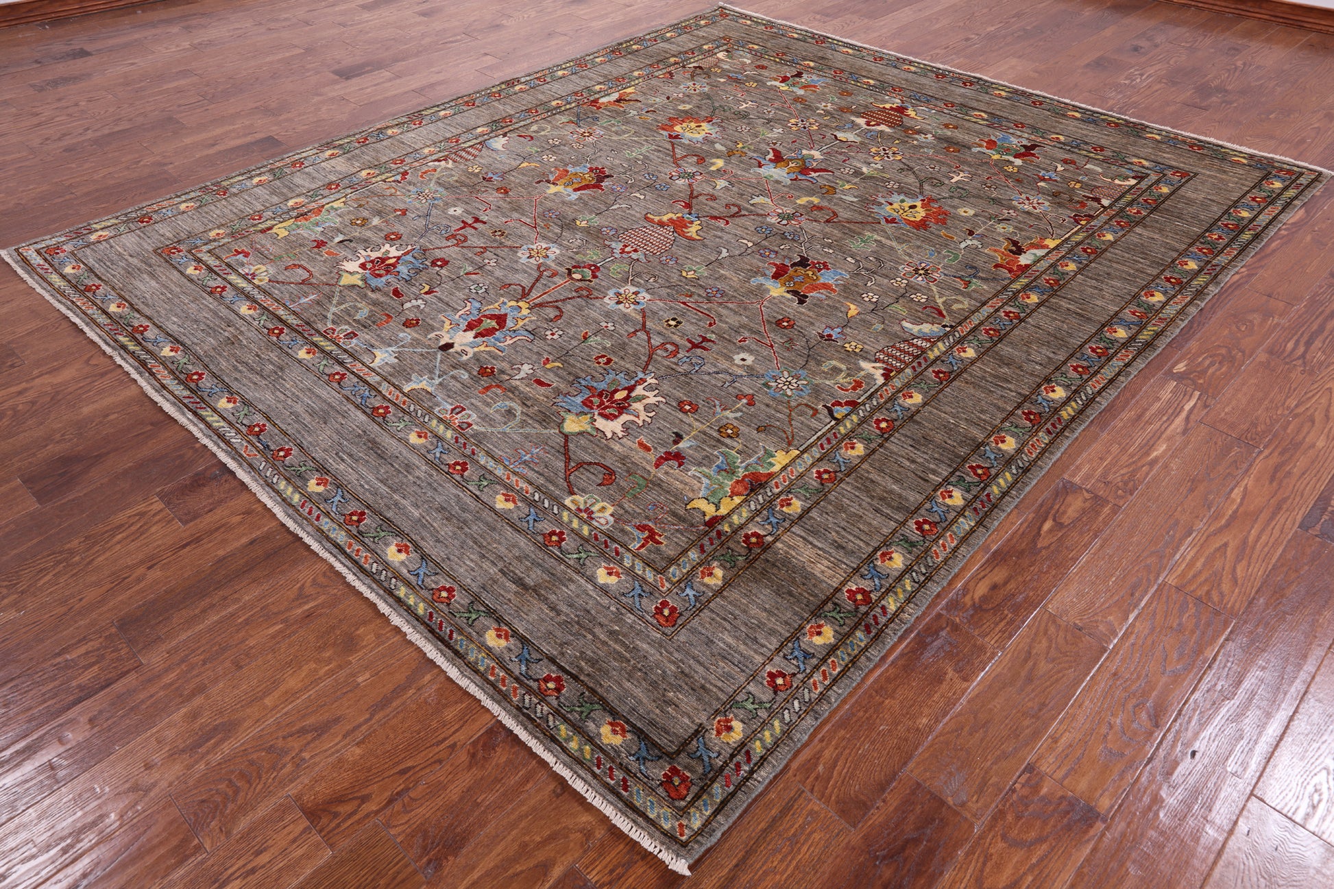 Peshawar Hand Knotted Wool Rug - 8' 0" X 9' 8" - Golden Nile