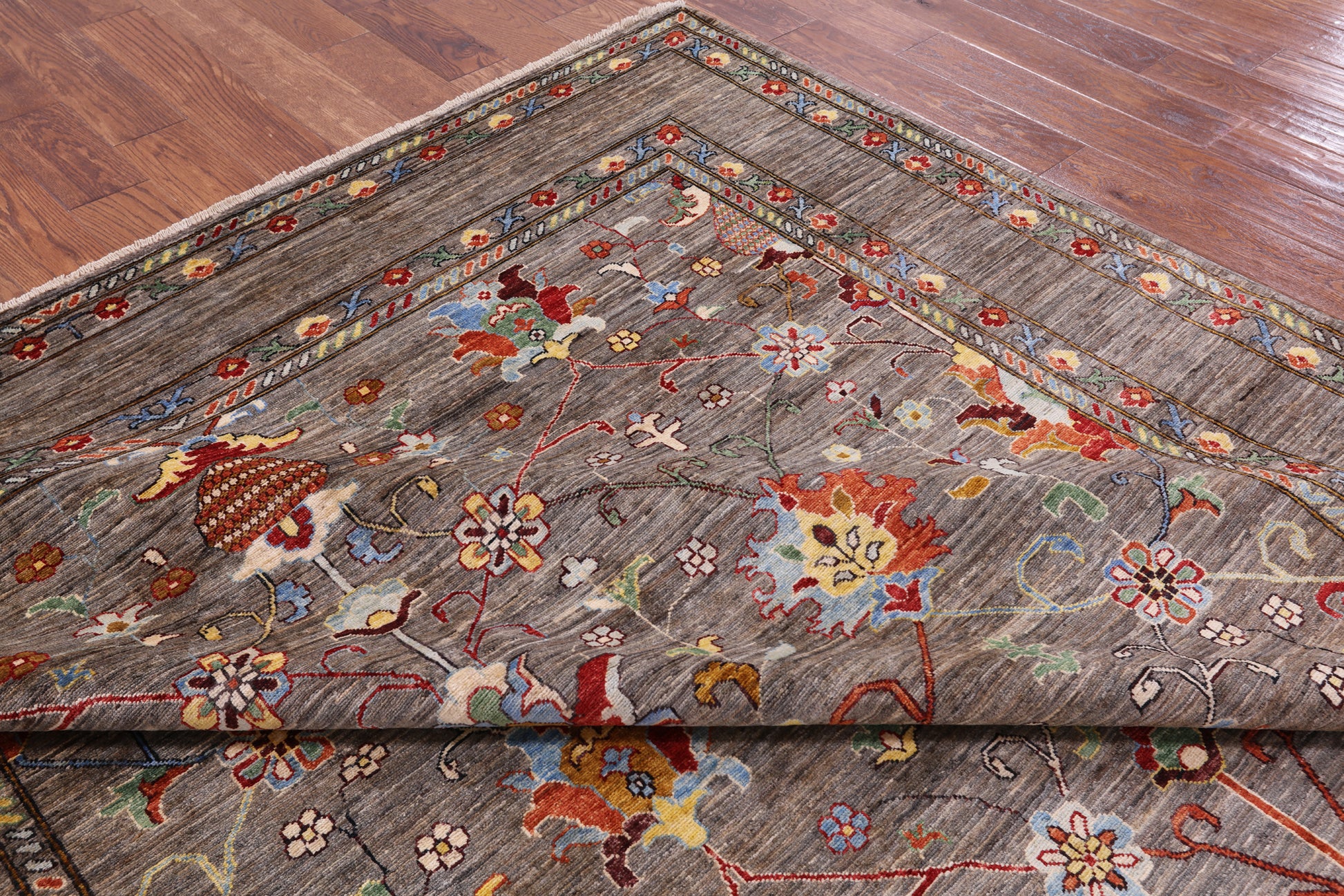 Peshawar Hand Knotted Wool Rug - 8' 0" X 9' 8" - Golden Nile