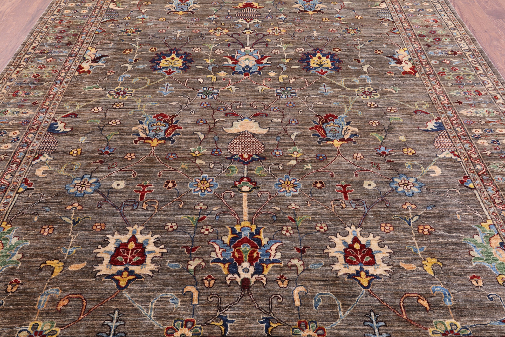 Peshawar Hand Knotted Wool Rug - 8' 0" X 10' 0" - Golden Nile