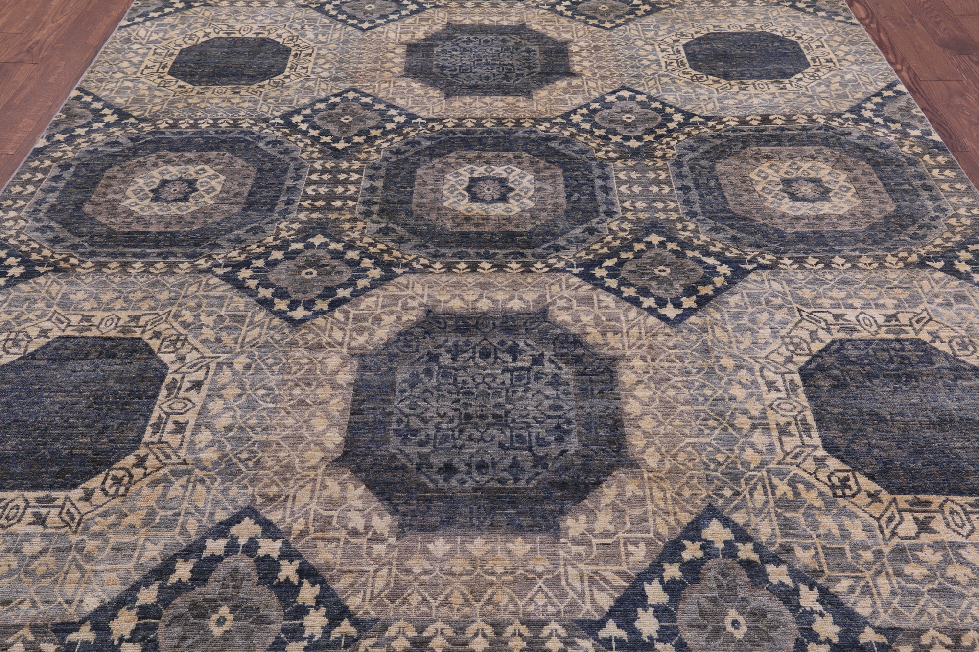 Geometric Persian Mamluk Hand Knotted Wool Rug - 8' 0" X 9' 10" - Golden Nile