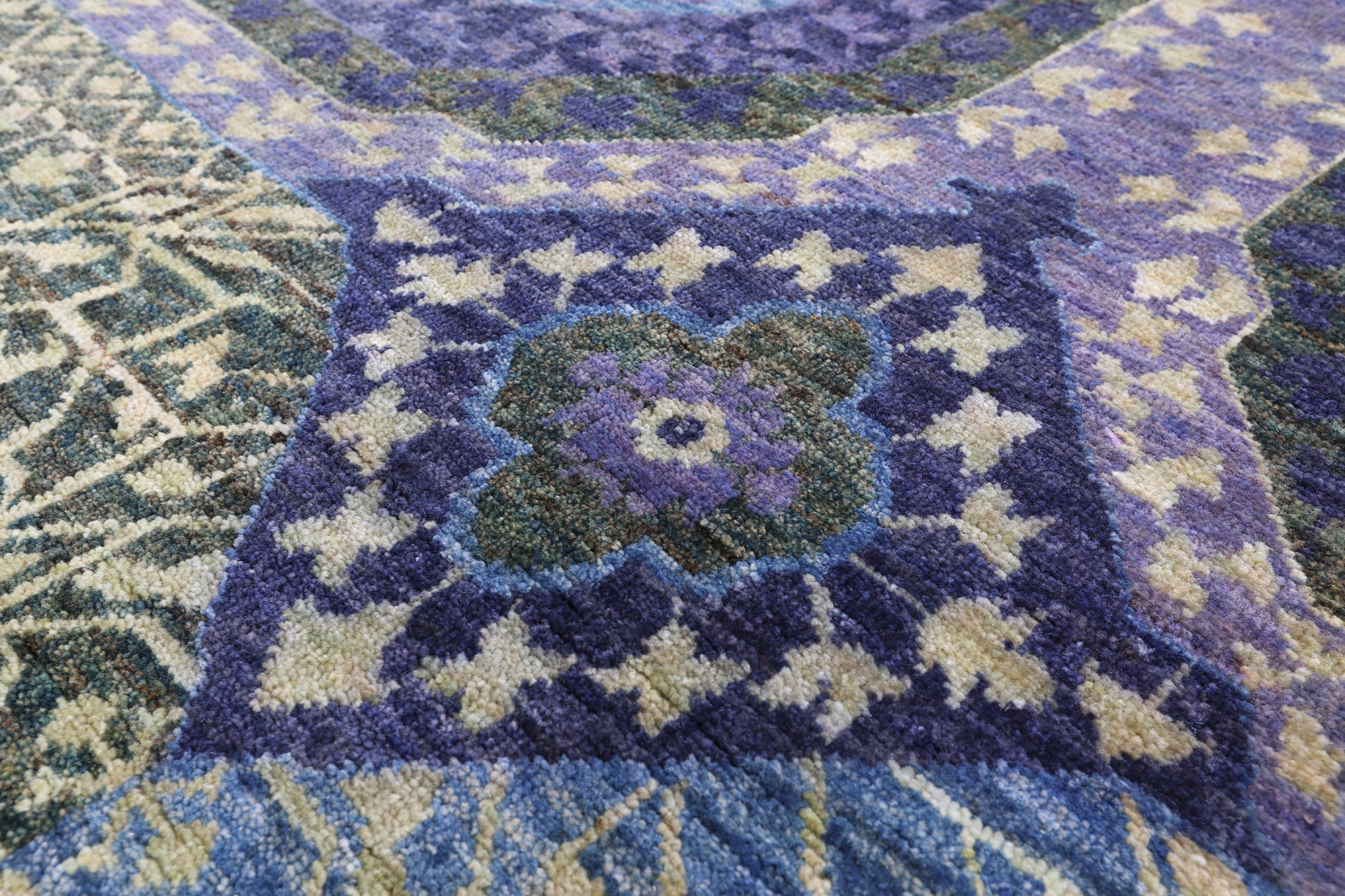 Geometric Persian Mamluk Hand Knotted Wool Rug - 8' 10" X 12' 6" - Golden Nile