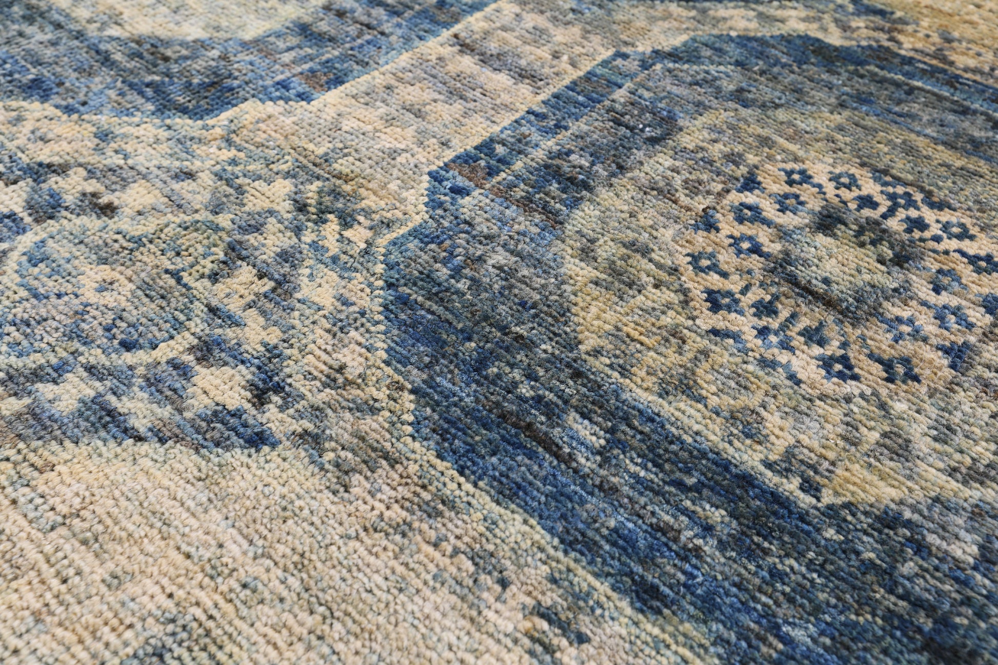 Geometric Persian Mamluk Hand Knotted Wool Rug - 6' 0" X 9' 0" - Golden Nile