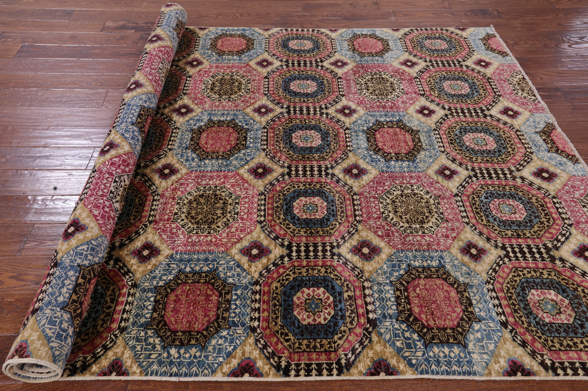 Geometric Persian Mamluk Handmade Wool Rug - 6' 0" X 8' 9" - Golden Nile