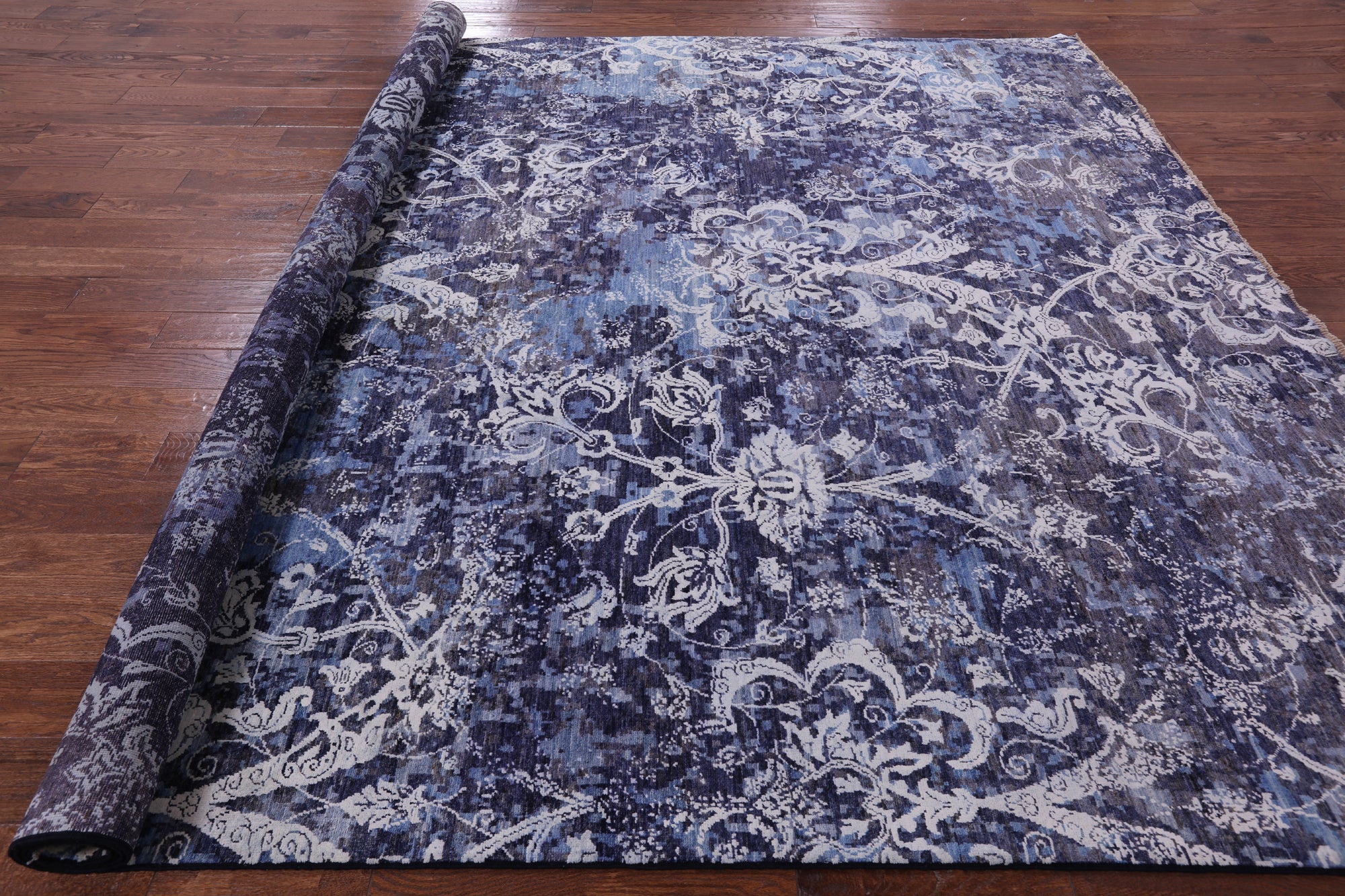 Modern Hand Knotted Wool & Silk Rug - 9' 0" X 11' 10" - Golden Nile