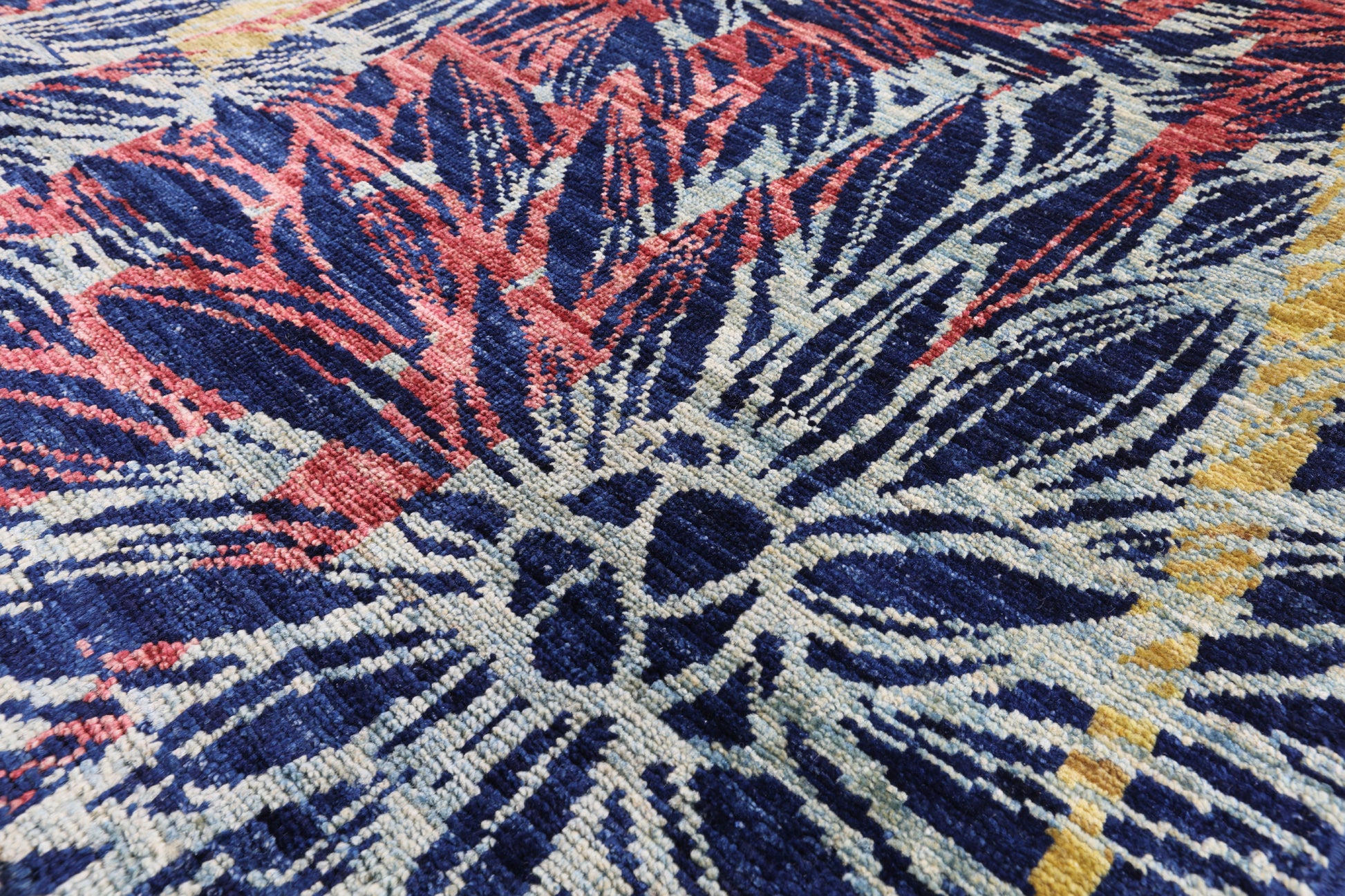 Modern Hand Knotted Wool & Silk Rug - 8' 10" X 11' 10" - Golden Nile