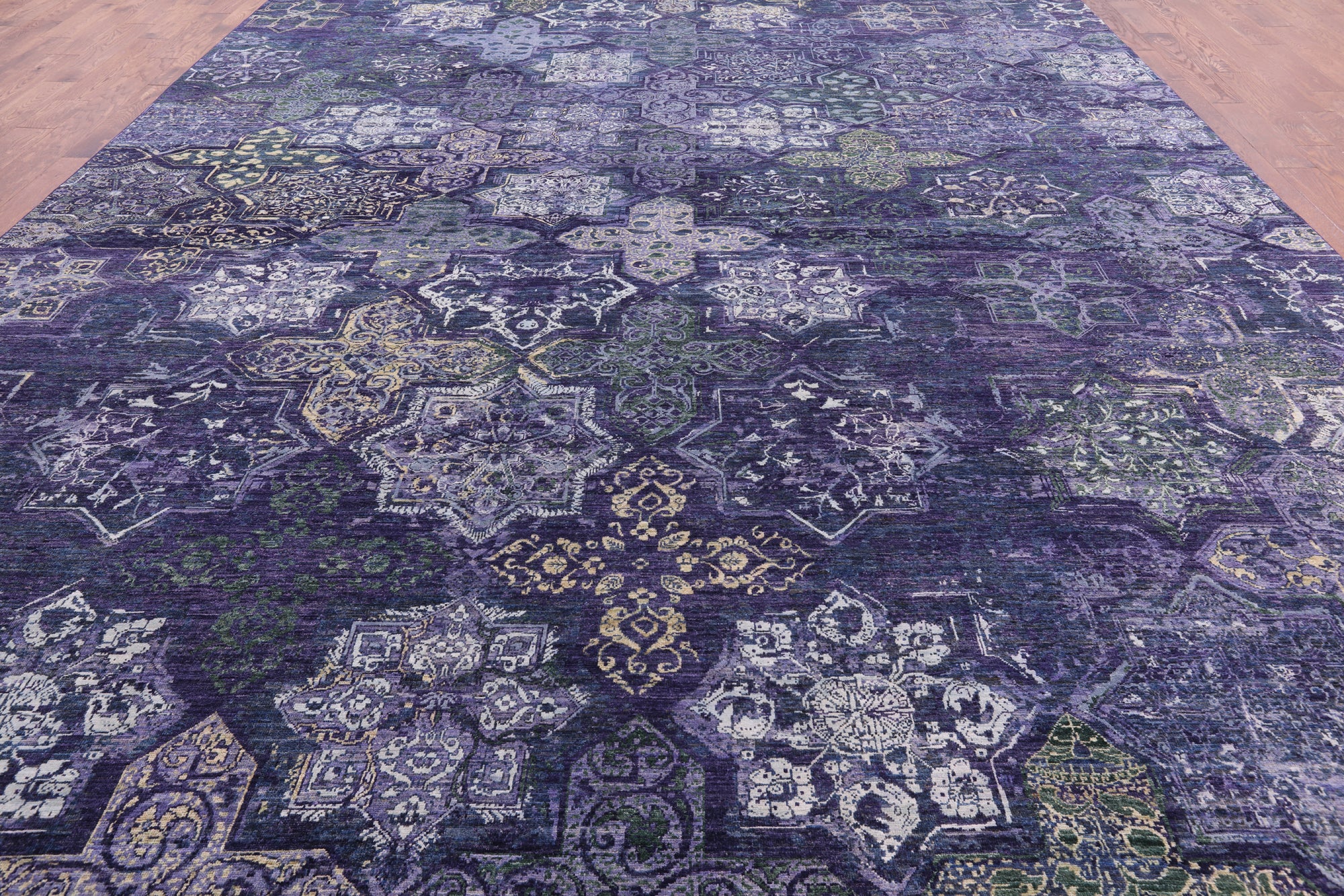 Contemporary Hand Knotted Wool & Silk Rug - 11' 11" X 18' 0" - Golden Nile