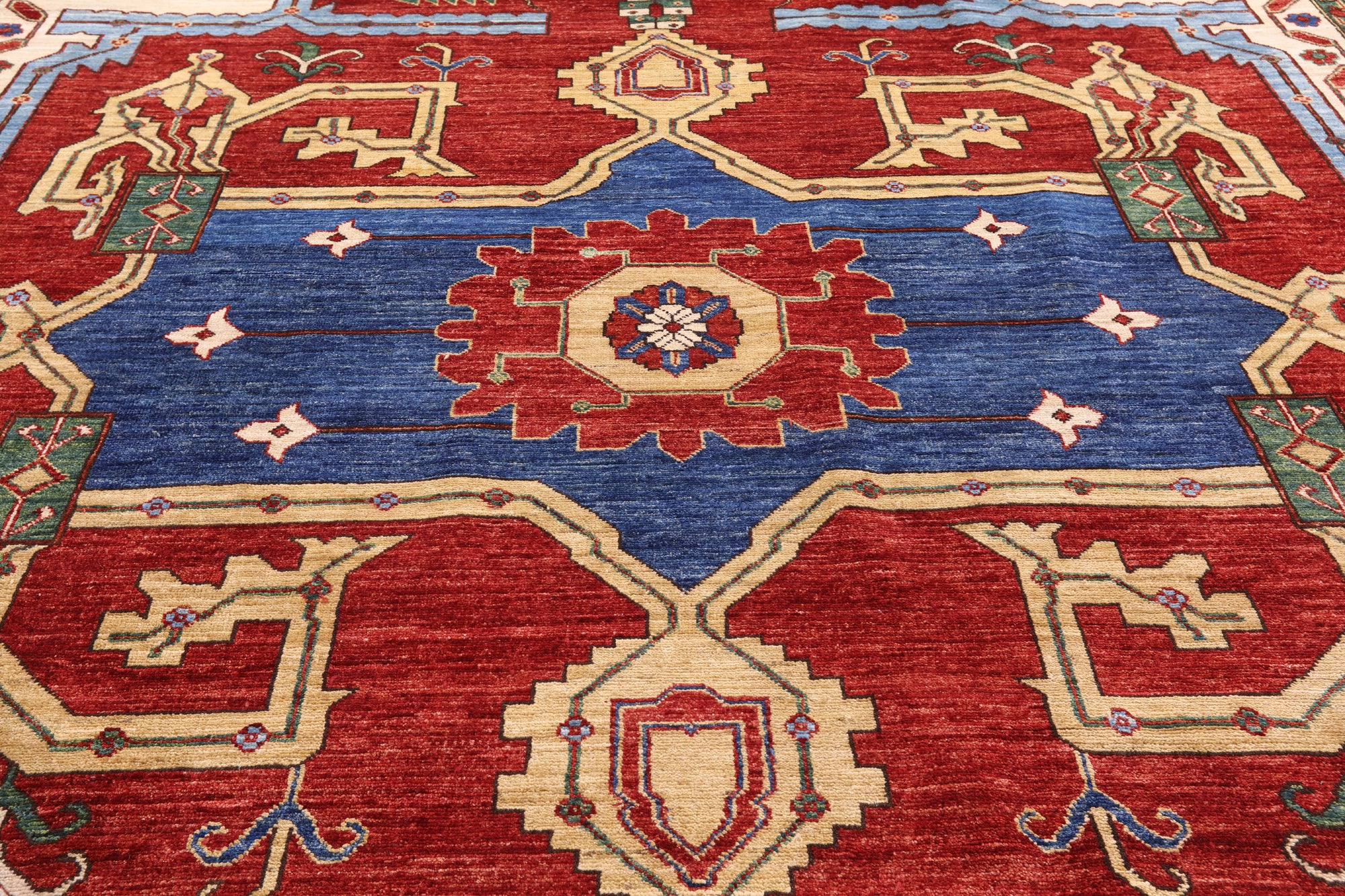 Red Persian Fine Serapi Handmade Wool Rug - 9' 9" X 13' 9" - Golden Nile