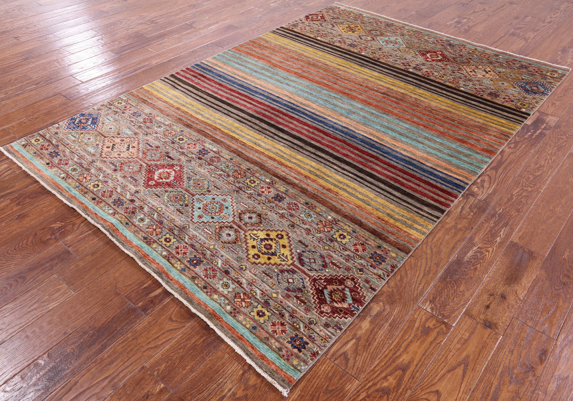 Khorjin Persian Gabbeh Hand Knotted Wool Rug - 5' 9" X 8' 6" - Golden Nile