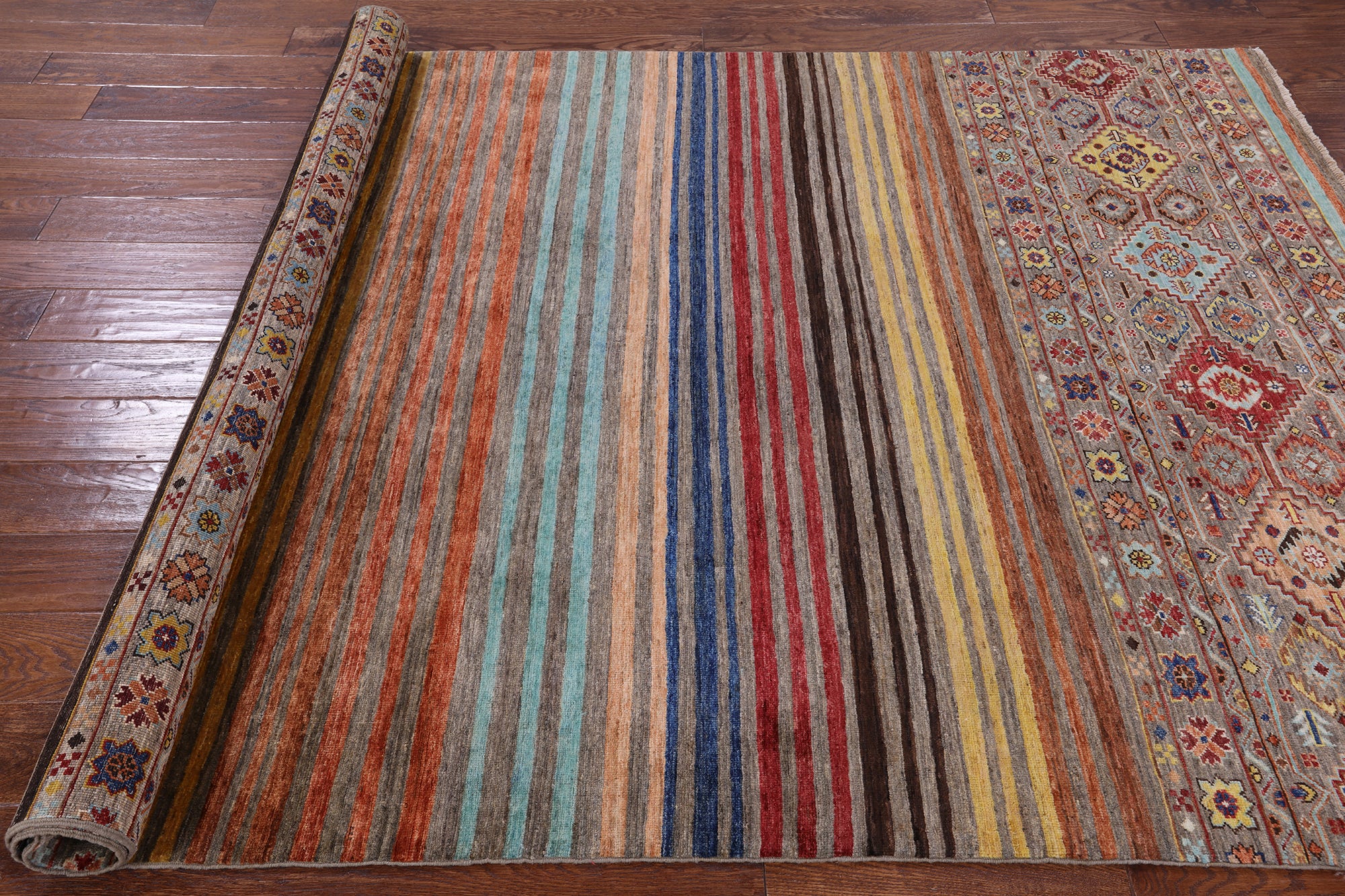 Khorjin Persian Gabbeh Hand Knotted Wool Rug - 5' 9" X 8' 6" - Golden Nile