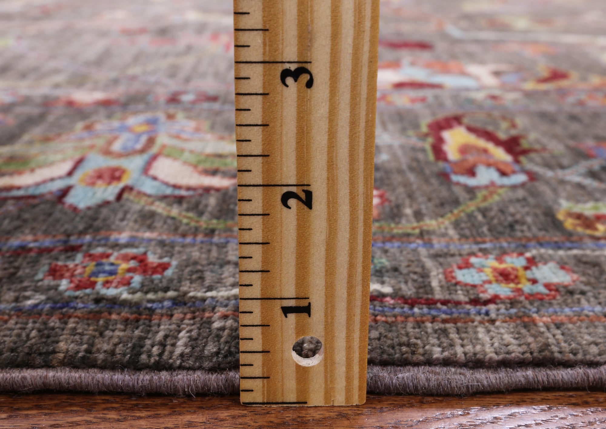 Peshawar Hand Knotted Wool Rug - 5' 7" X 8' 2" - Golden Nile
