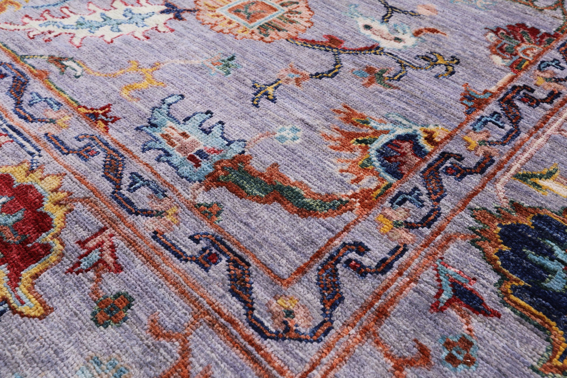 Grey Peshawar Hand Knotted Wool Rug - 5' 7" X 7' 10" - Golden Nile