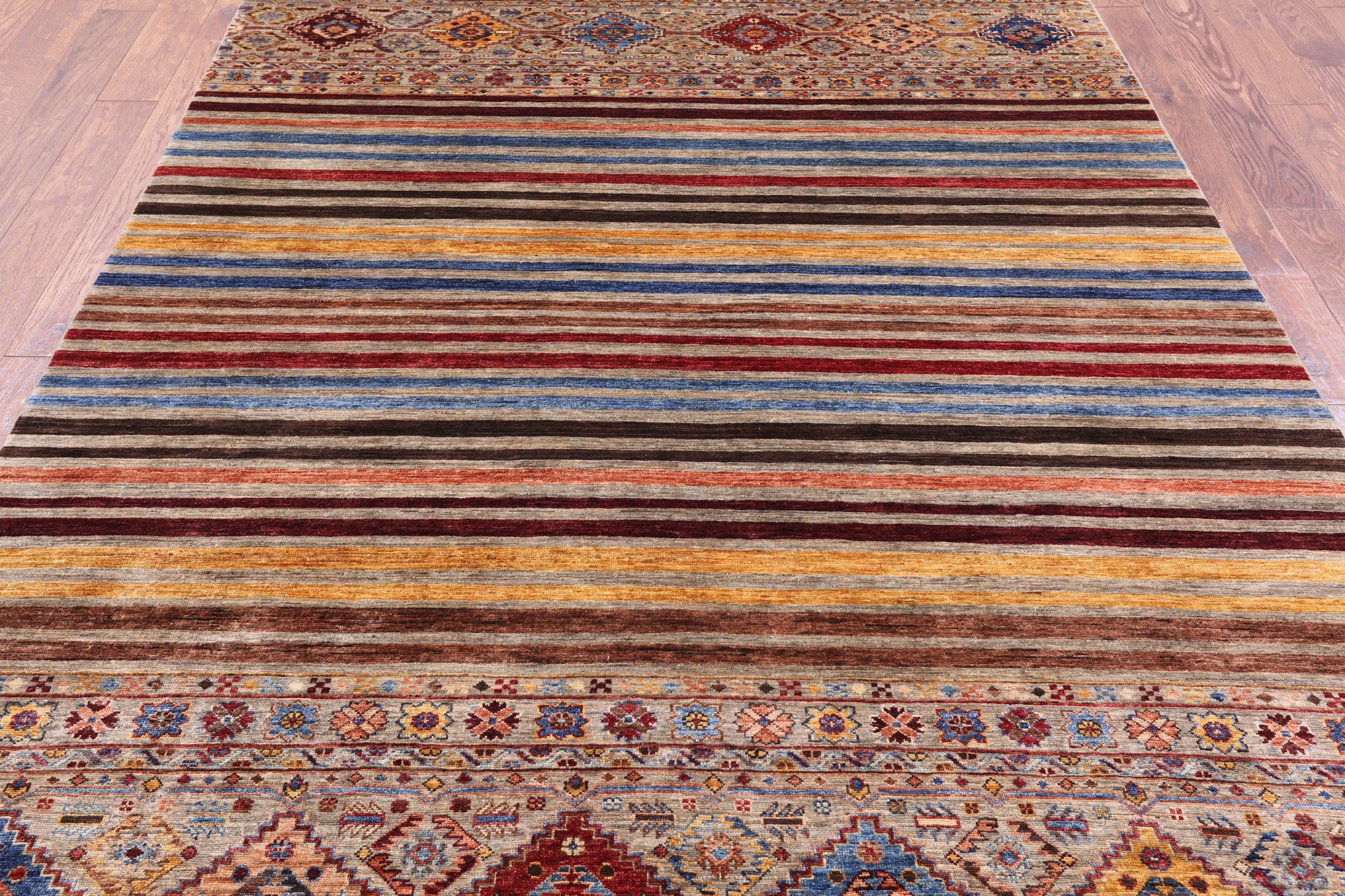 Khorjin Persian Gabbeh Handmade Wool Rug - 6' 6" X 9' 7" - Golden Nile
