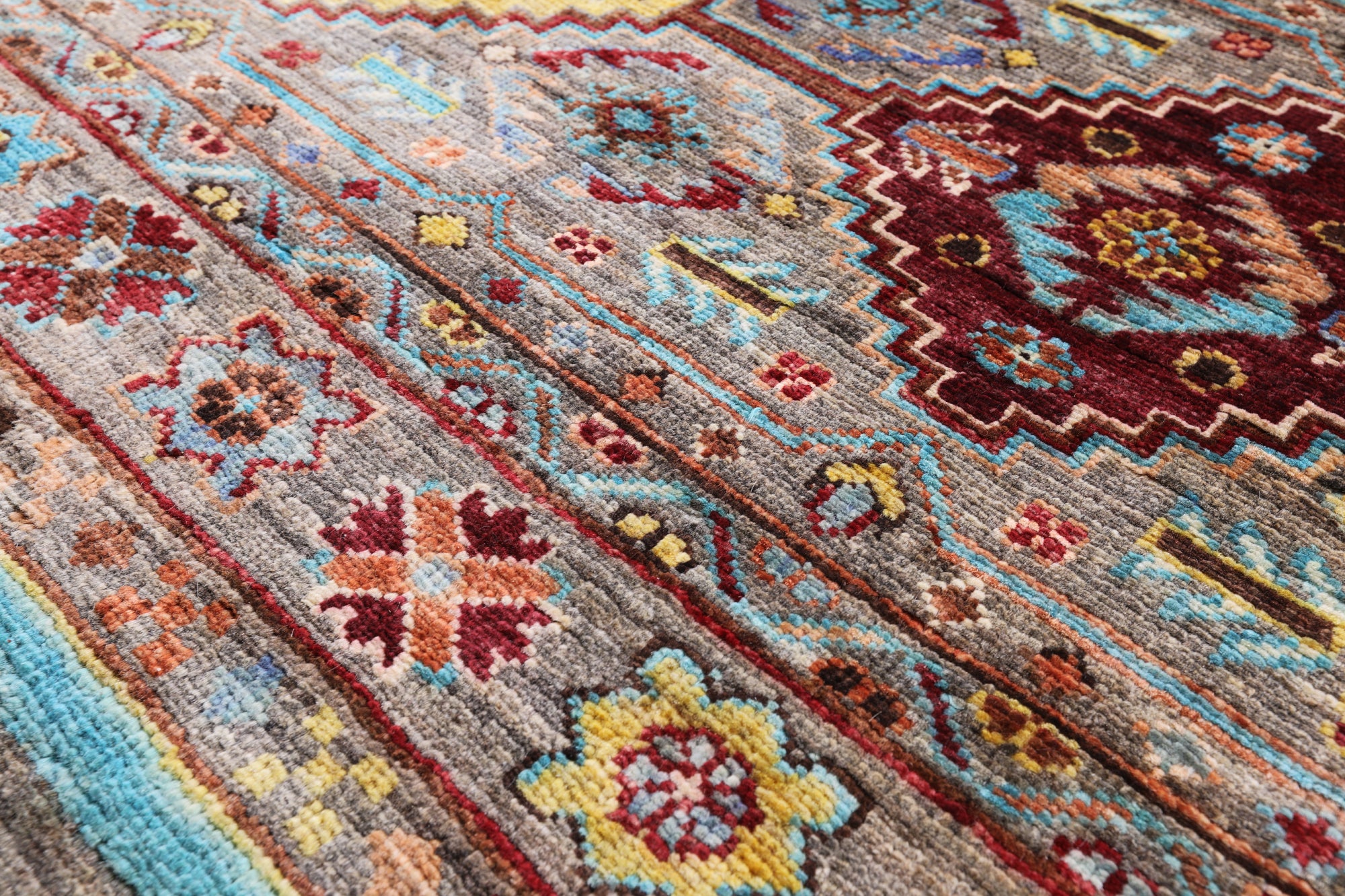 Khorjin Persian Gabbeh Hand Knotted Wool Rug - 6' 9" X 9' 7" - Golden Nile