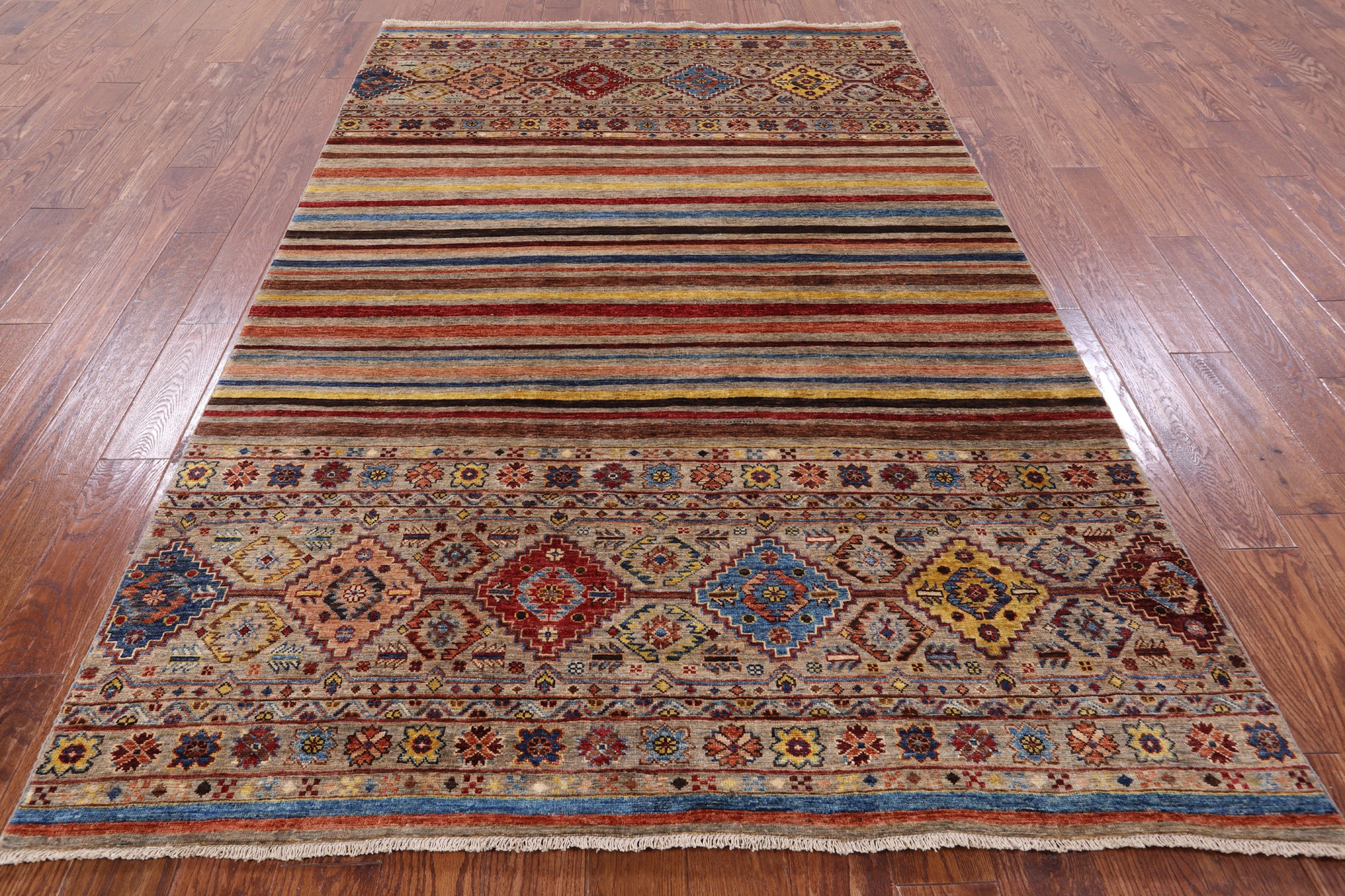 Khorjin Persian Gabbeh Hand Knotted Wool Rug - 5' 7" X 8' 6" - Golden Nile
