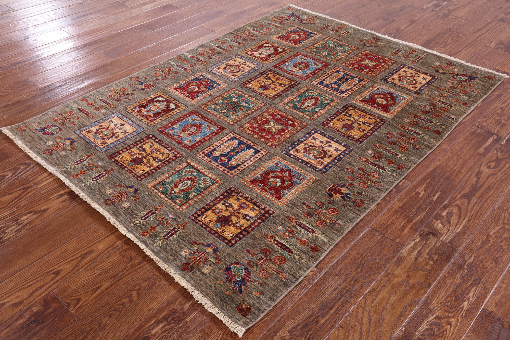 Tribal Gabbeh Hand Knotted Wool Rug - 4' 4" X 5' 10" - Golden Nile
