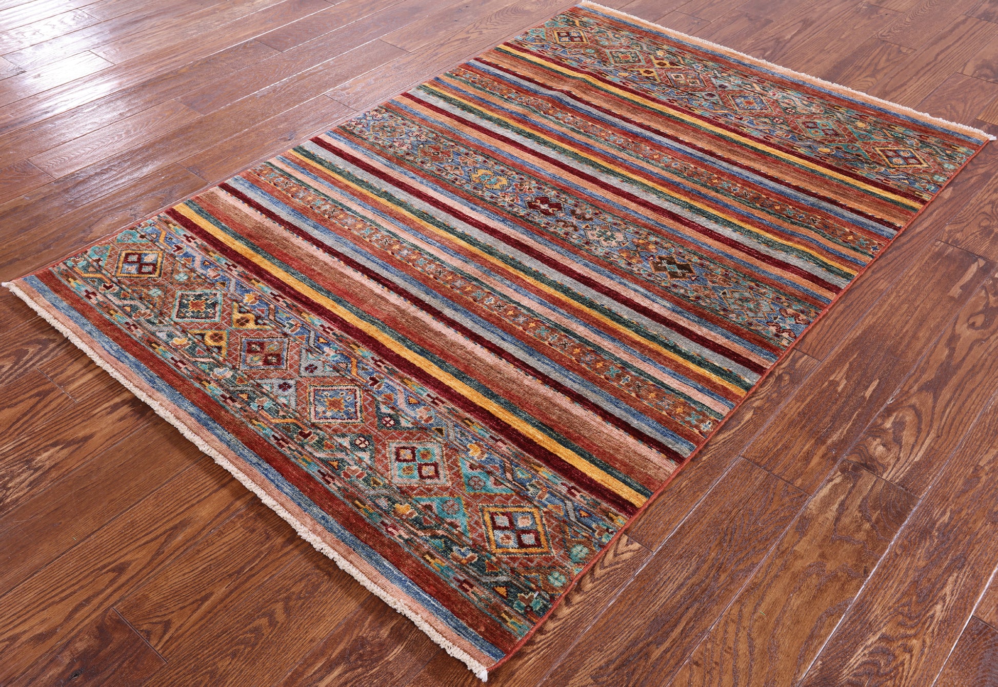 Khorjin Persian Gabbeh Handmade Wool Rug - 3' 11" X 5' 10" - Golden Nile