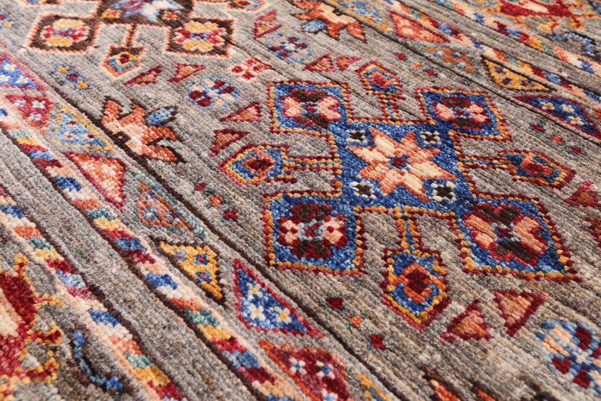 Khorjin Persian Gabbeh Handmade Wool Rug - 3' 5" X 4' 11" - Golden Nile