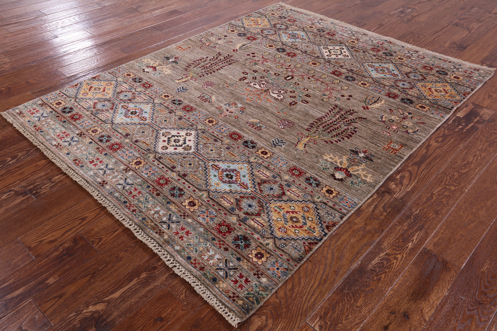 Khorjin Persian Gabbeh Handmade Wool Rug - 5' 1" X 6' 7" - Golden Nile