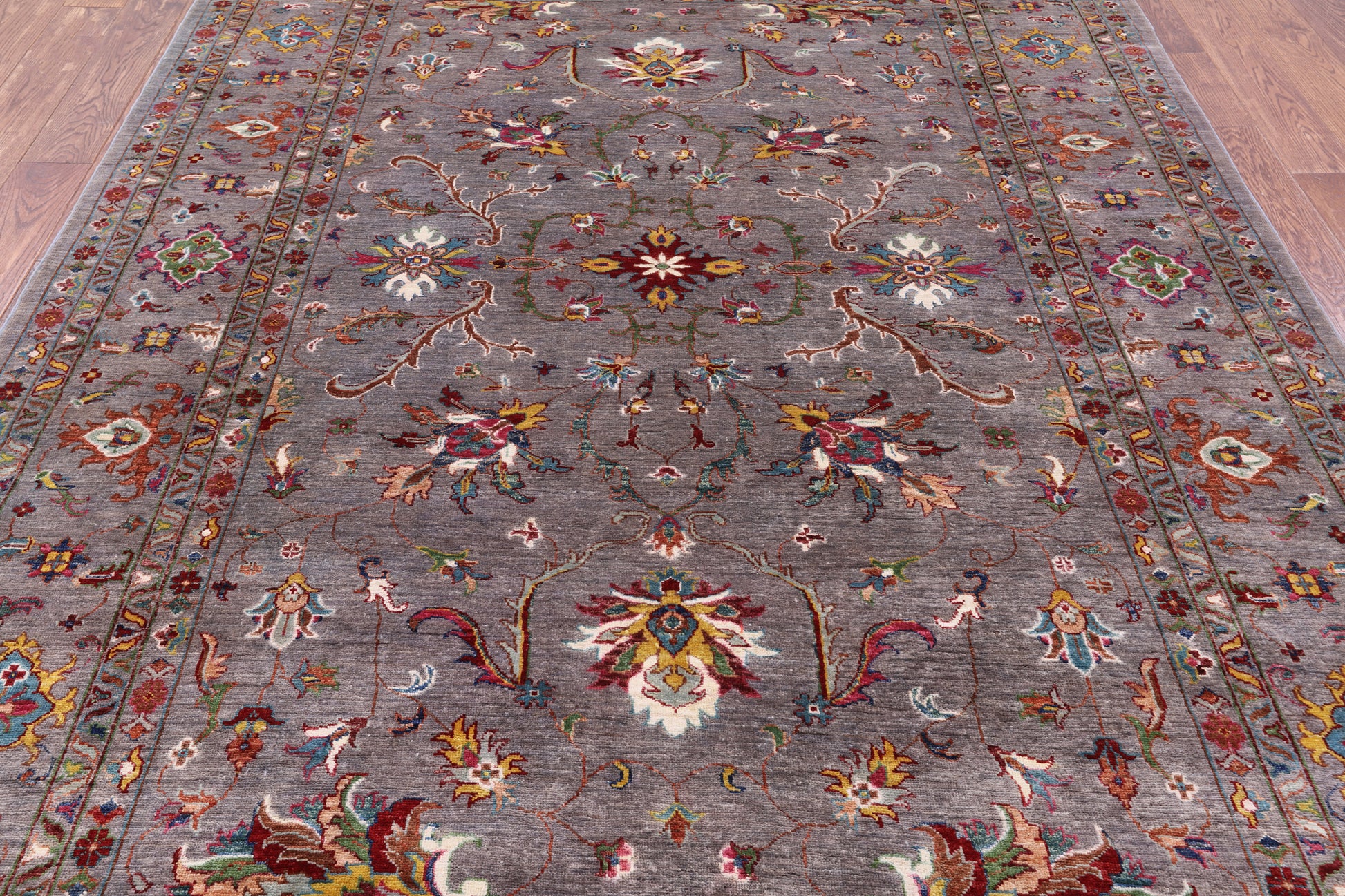 Peshawar Hand Knotted Wool Rug - 6' 9" X 9' 8" - Golden Nile