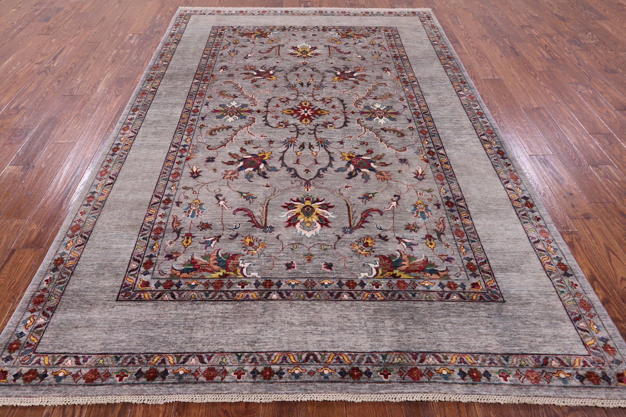Peshawar Hand Knotted Wool Rug - 6' 9" X 9' 8" - Golden Nile