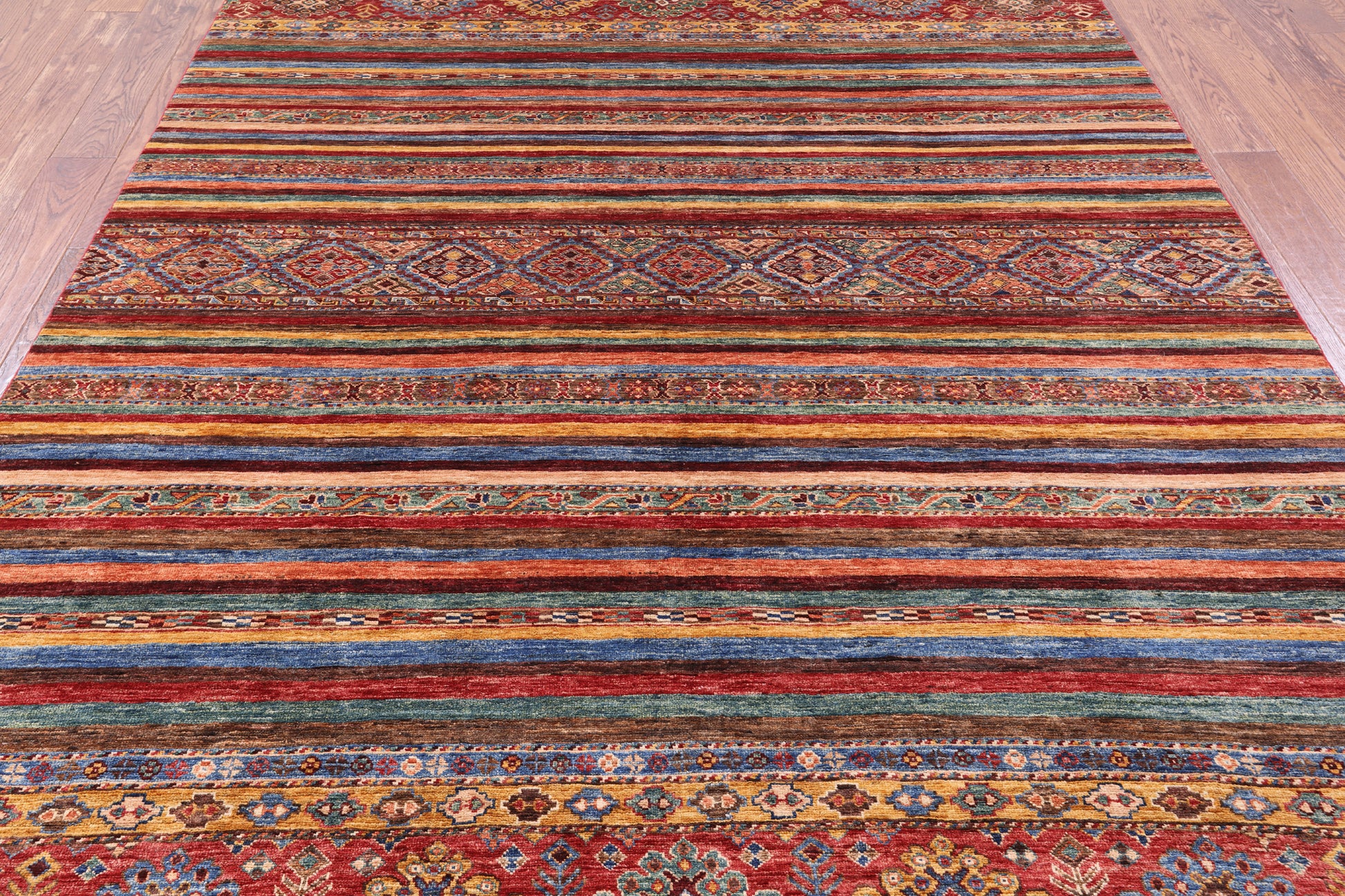 Khorjin Persian Gabbeh Handmade Wool Rug - 6' 10" X 9' 5" - Golden Nile