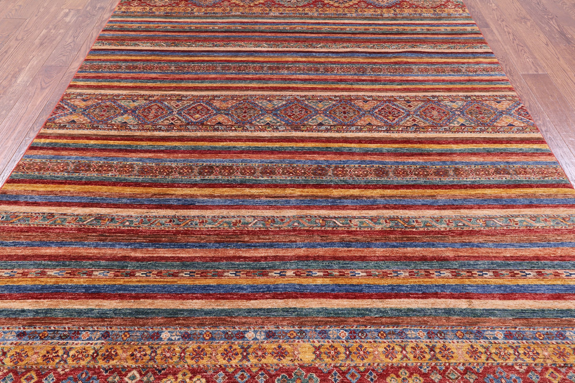 Khorjin Persian Gabbeh Hand Knotted Wool Rug - 6' 9" X 9' 11" - Golden Nile
