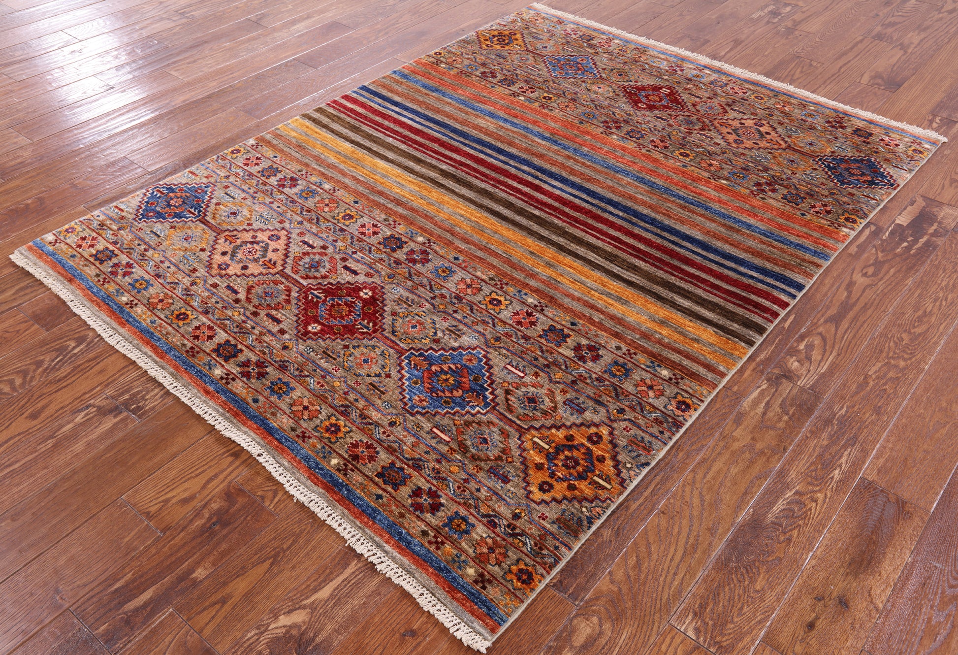 Khorjin Persian Gabbeh Handmade Wool Rug - 5' 0" X 6' 8" - Golden Nile