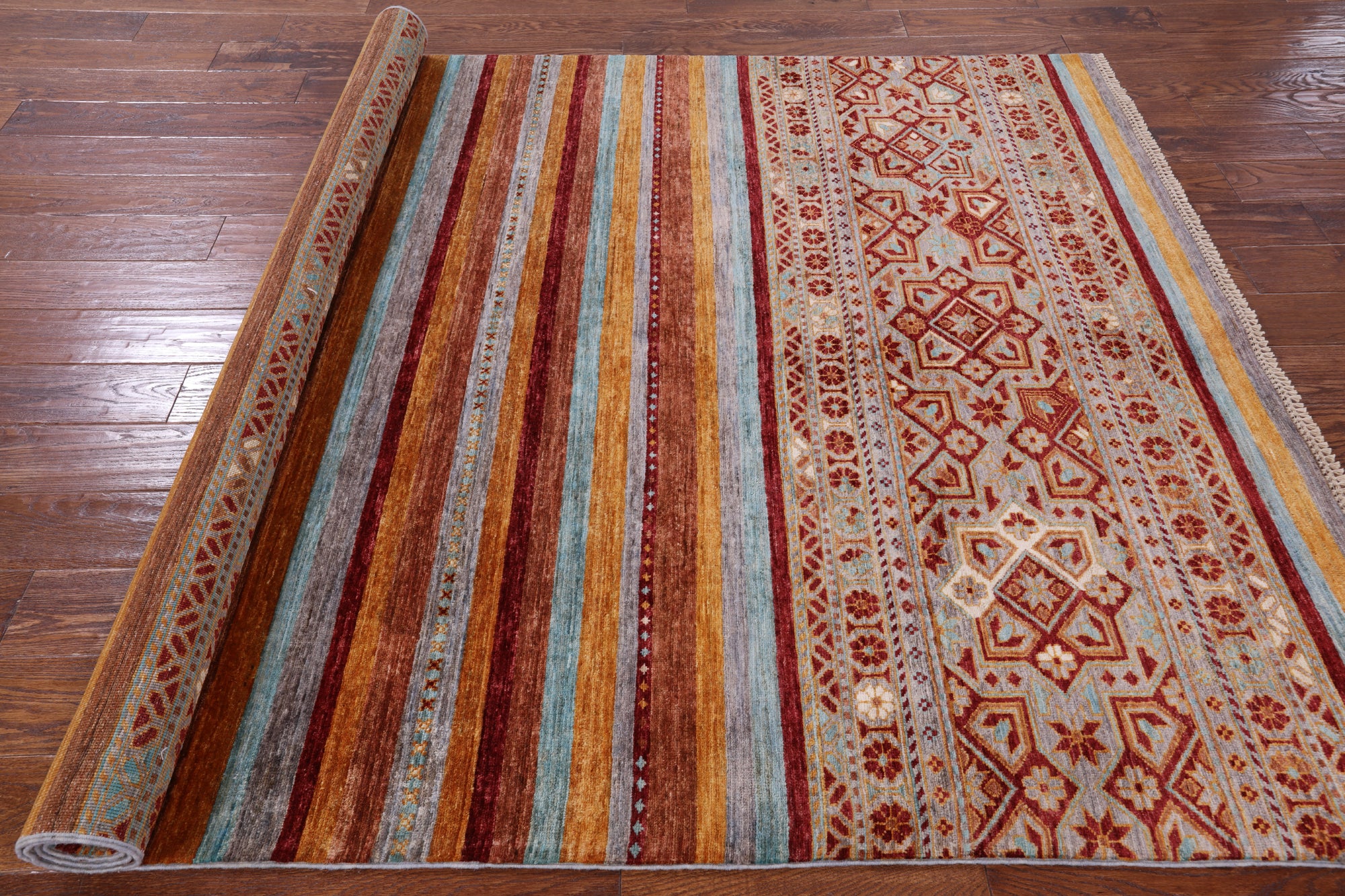 Khorjin Persian Gabbeh Hand Knotted Wool Rug - 5' 7" X 8' 2" - Golden Nile