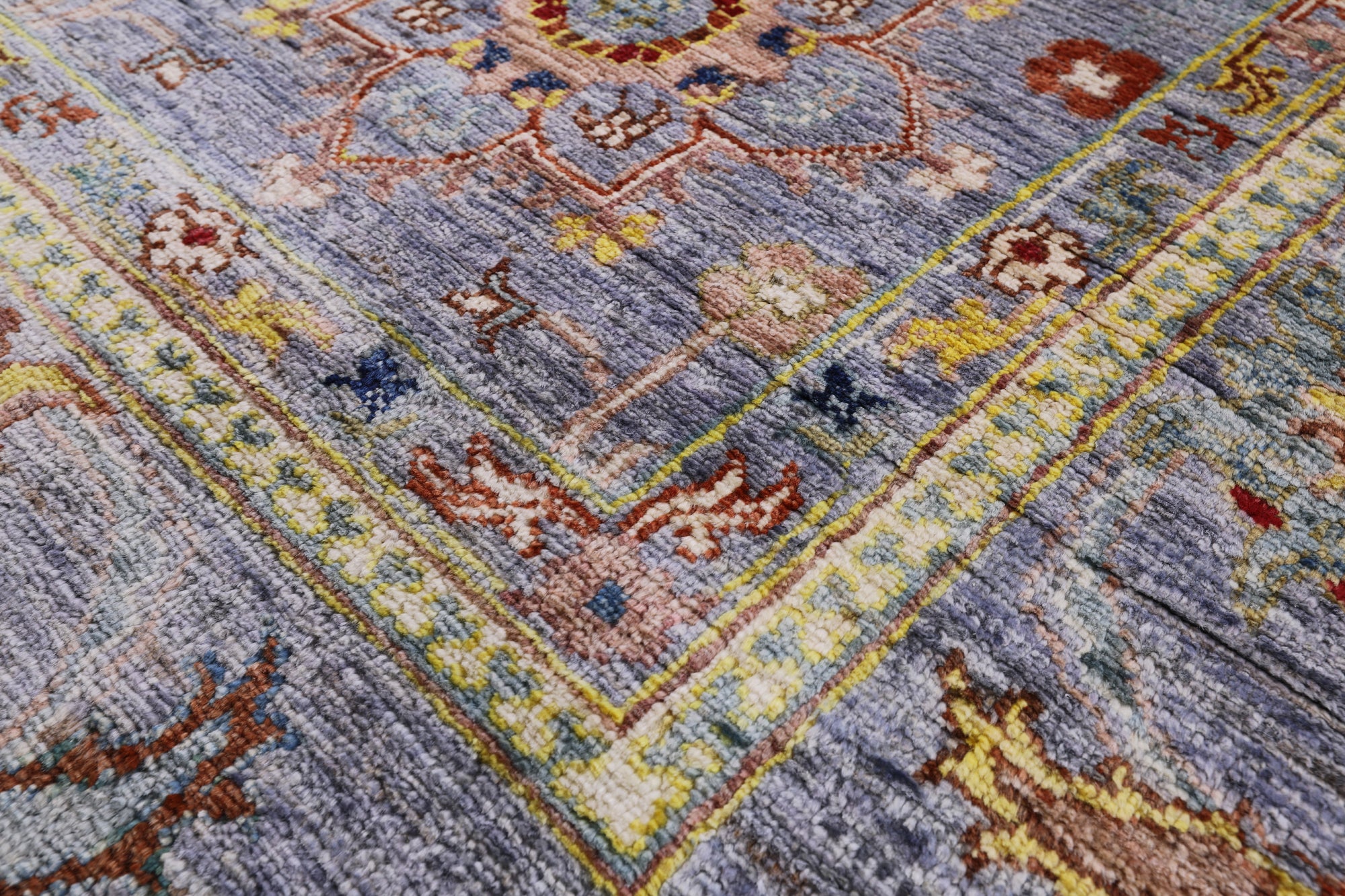Peshawar Handmade Wool Rug - 5' 7" X 7' 11" - Golden Nile