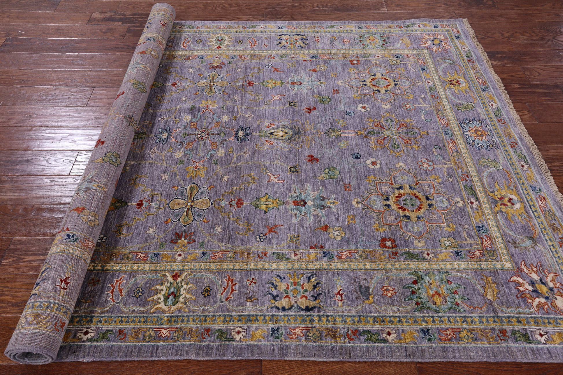 Peshawar Handmade Wool Rug - 5' 6" X 7' 11" - Golden Nile