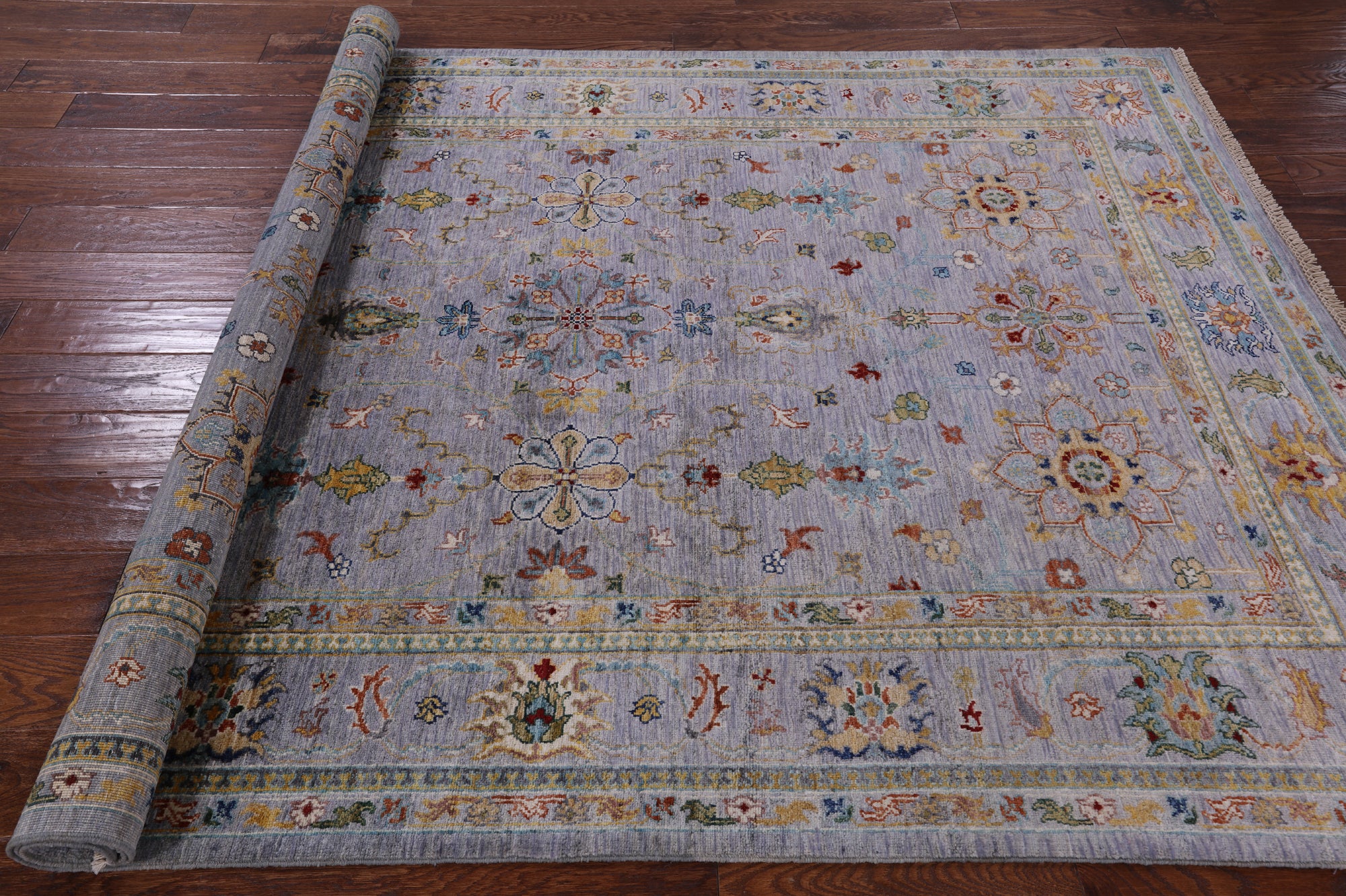 Peshawar Hand Knotted Wool Rug - 5' 9" X 8' 1" - Golden Nile