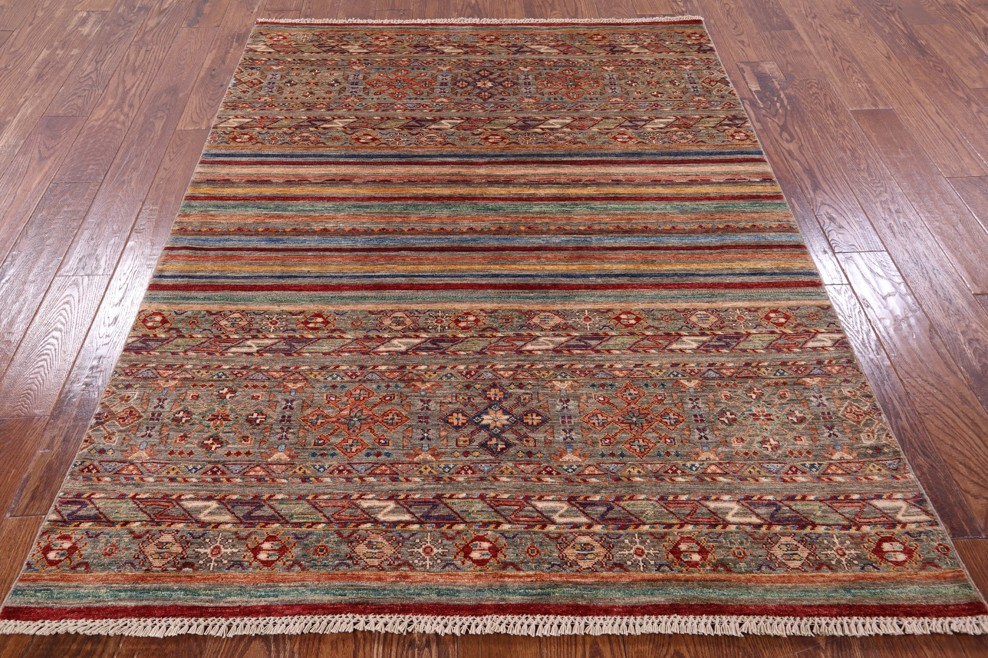 Khorjin Persian Gabbeh Hand Knotted Wool Rug - 4' 11" X 6' 5" - Golden Nile