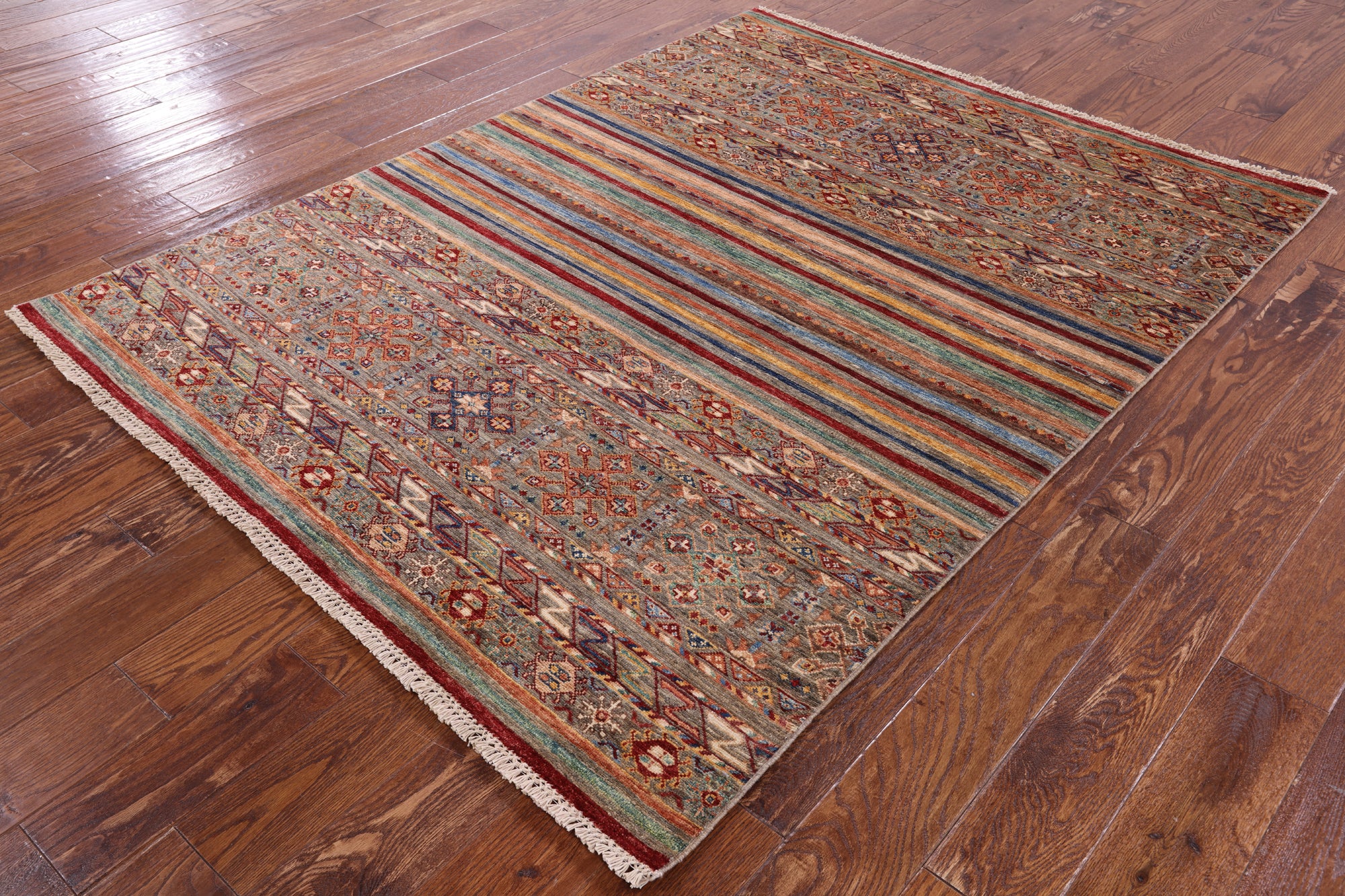 Khorjin Persian Gabbeh Hand Knotted Wool Rug - 4' 11" X 6' 5" - Golden Nile