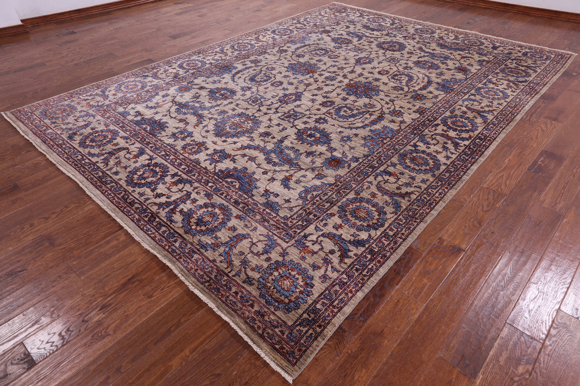 Peshawar Hand Knotted Wool Rug - 8' 10" X 12' 4" - Golden Nile